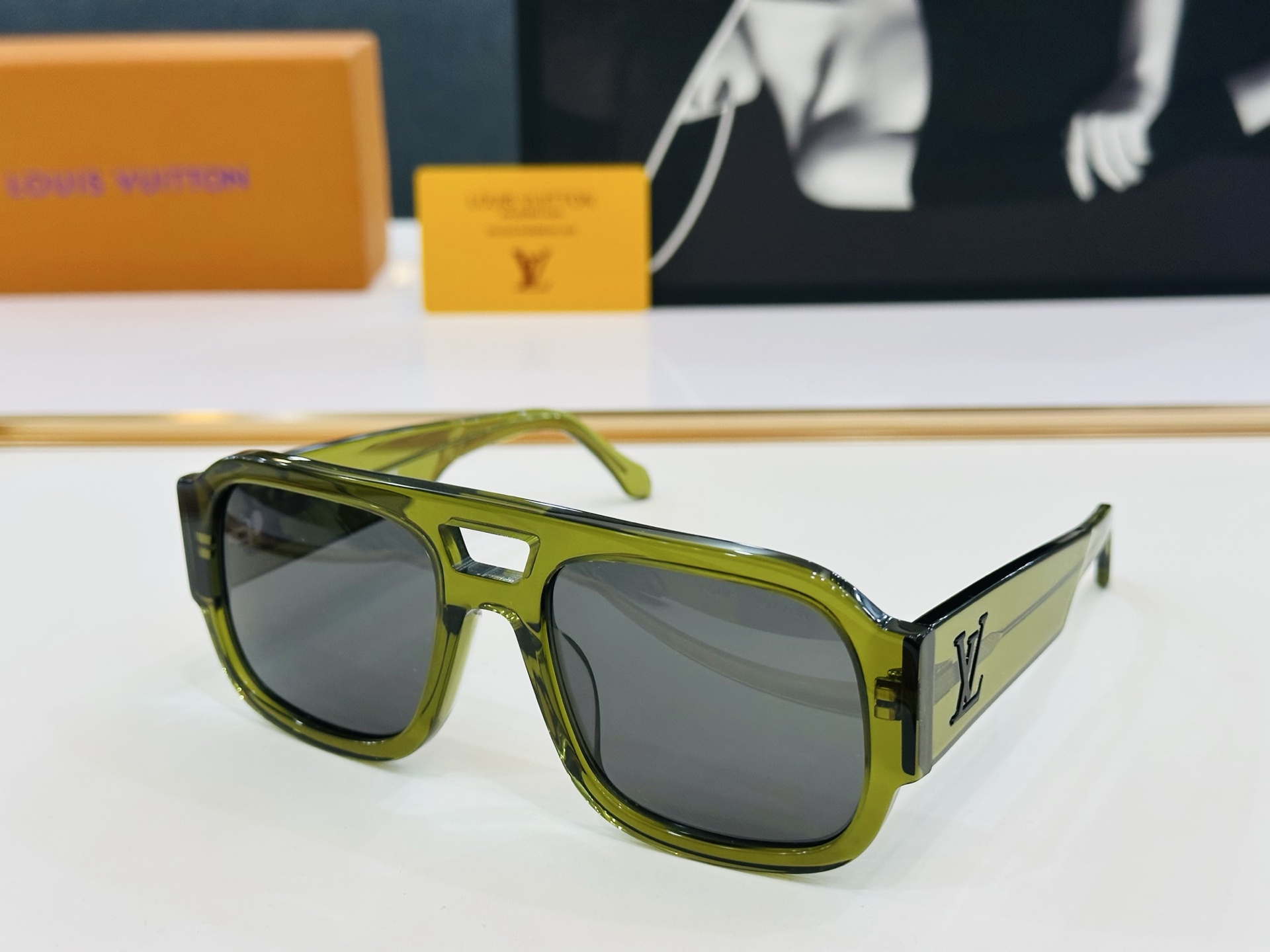 路易家 🎩Z2613E Size：54口21-140 充满活力的 展现独特个性🌟展现大气的你 F高品质 