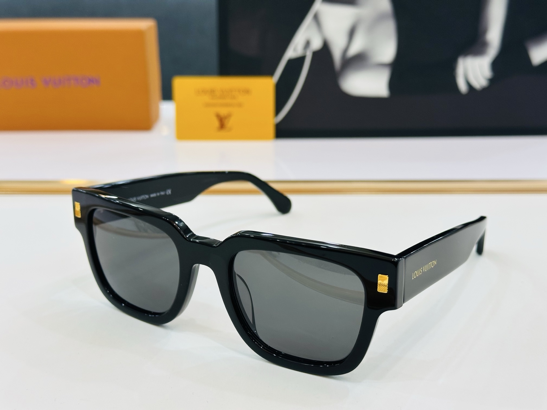 路易家 🎩Z2622E Size：52口23-140 充满活力的 展现独特个性🌟展现大气的你 F高品质 