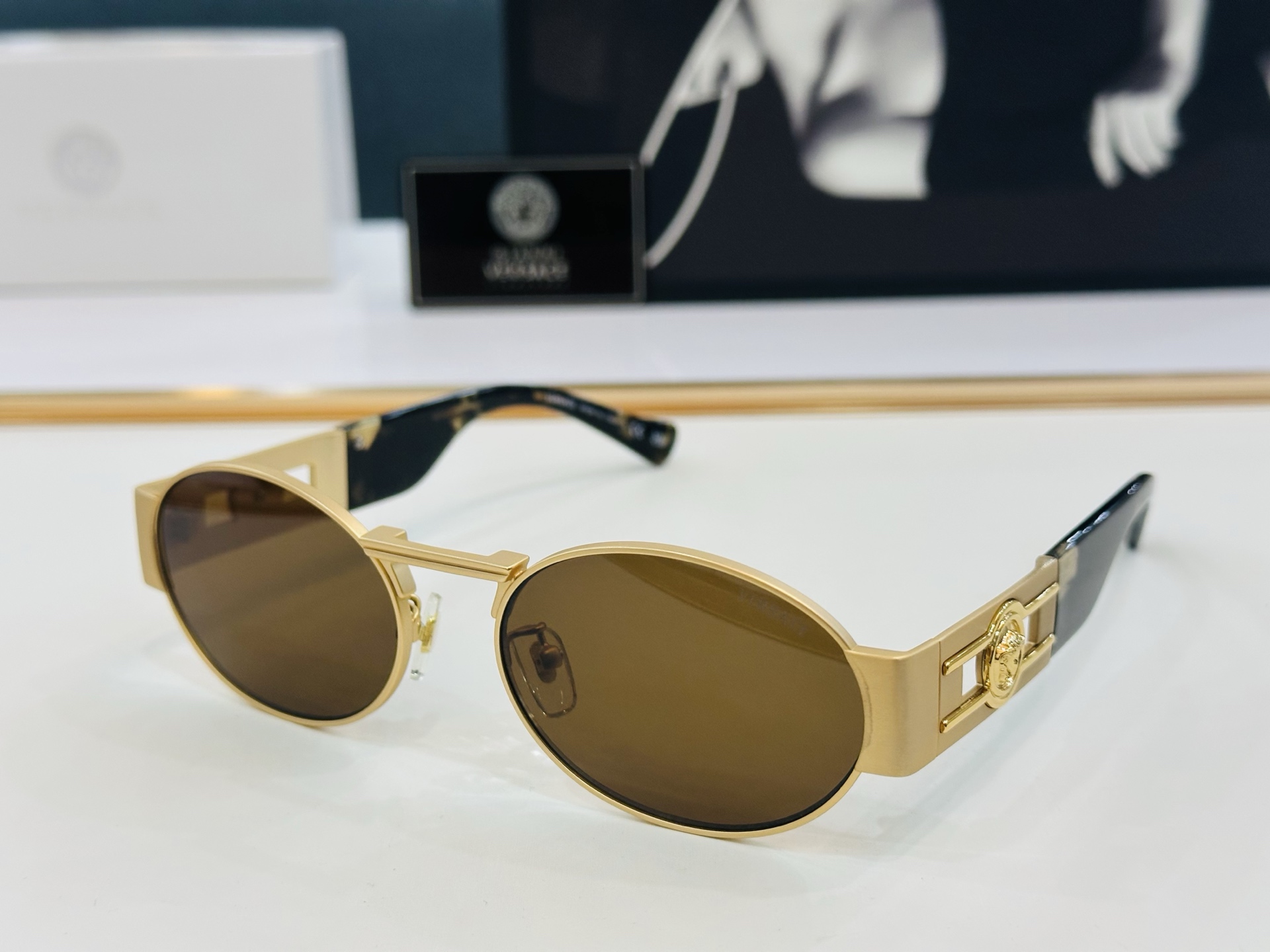 🎉🎉范思家 VERSACE✨VE2264 
 Size：56口18-140 ✨C有范 
