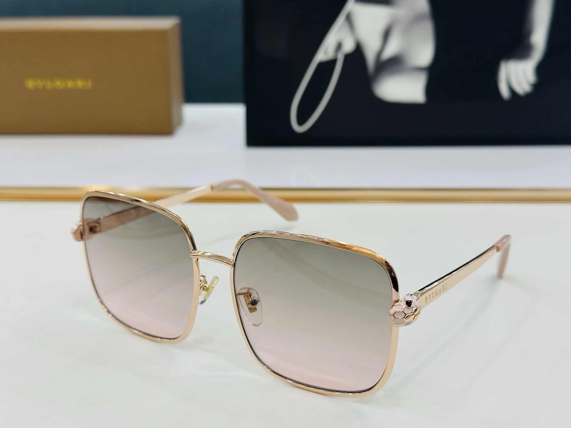 🆕款 官网同售 宝格家 BV40090 👍 Size ：59口16-140 绝对要买😎品质非常完美 C出