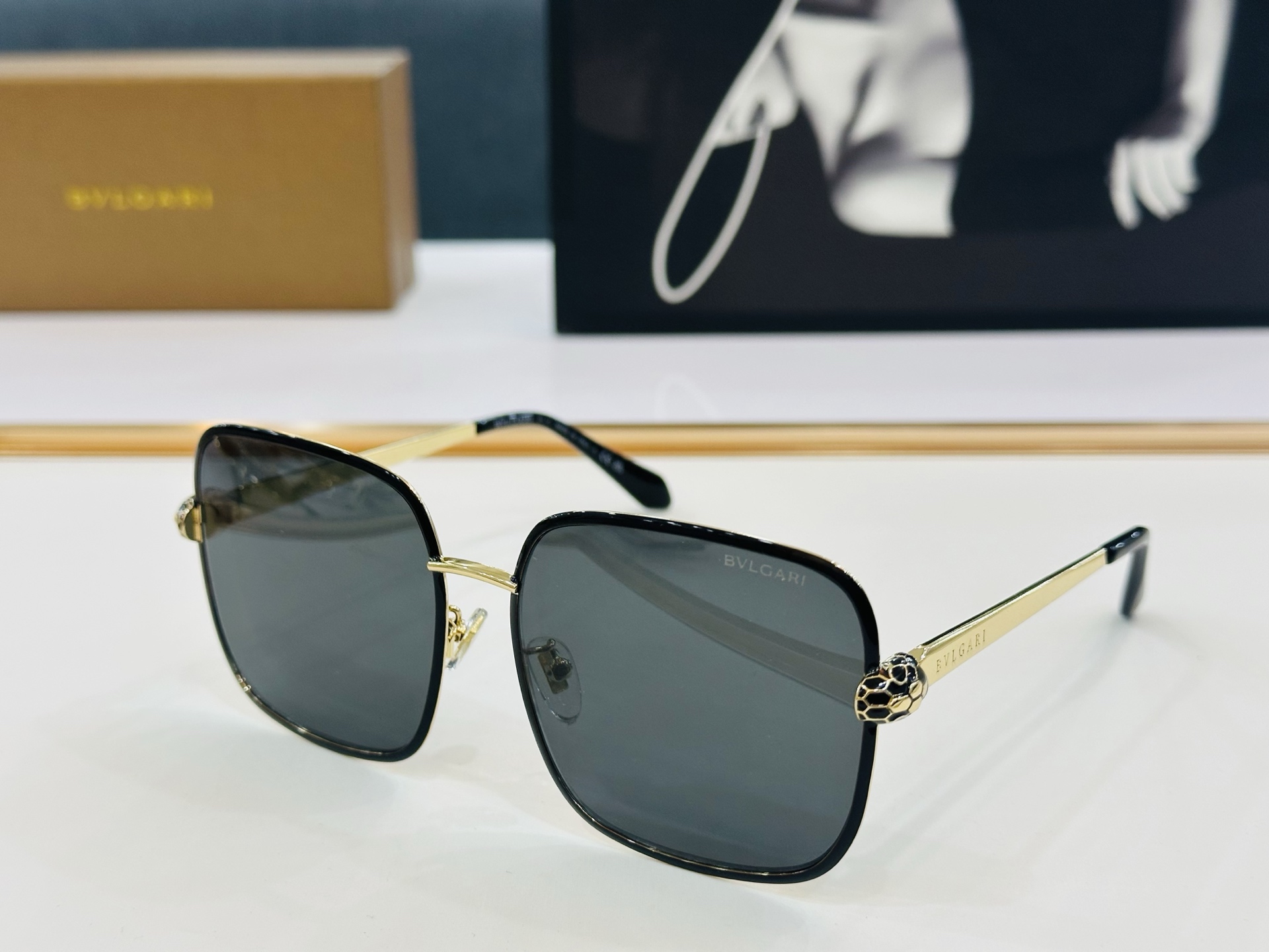 🆕款 官网同售 宝格家 BV40090 👍 Size ：59口16-140 绝对要买😎品质非常完美 C出