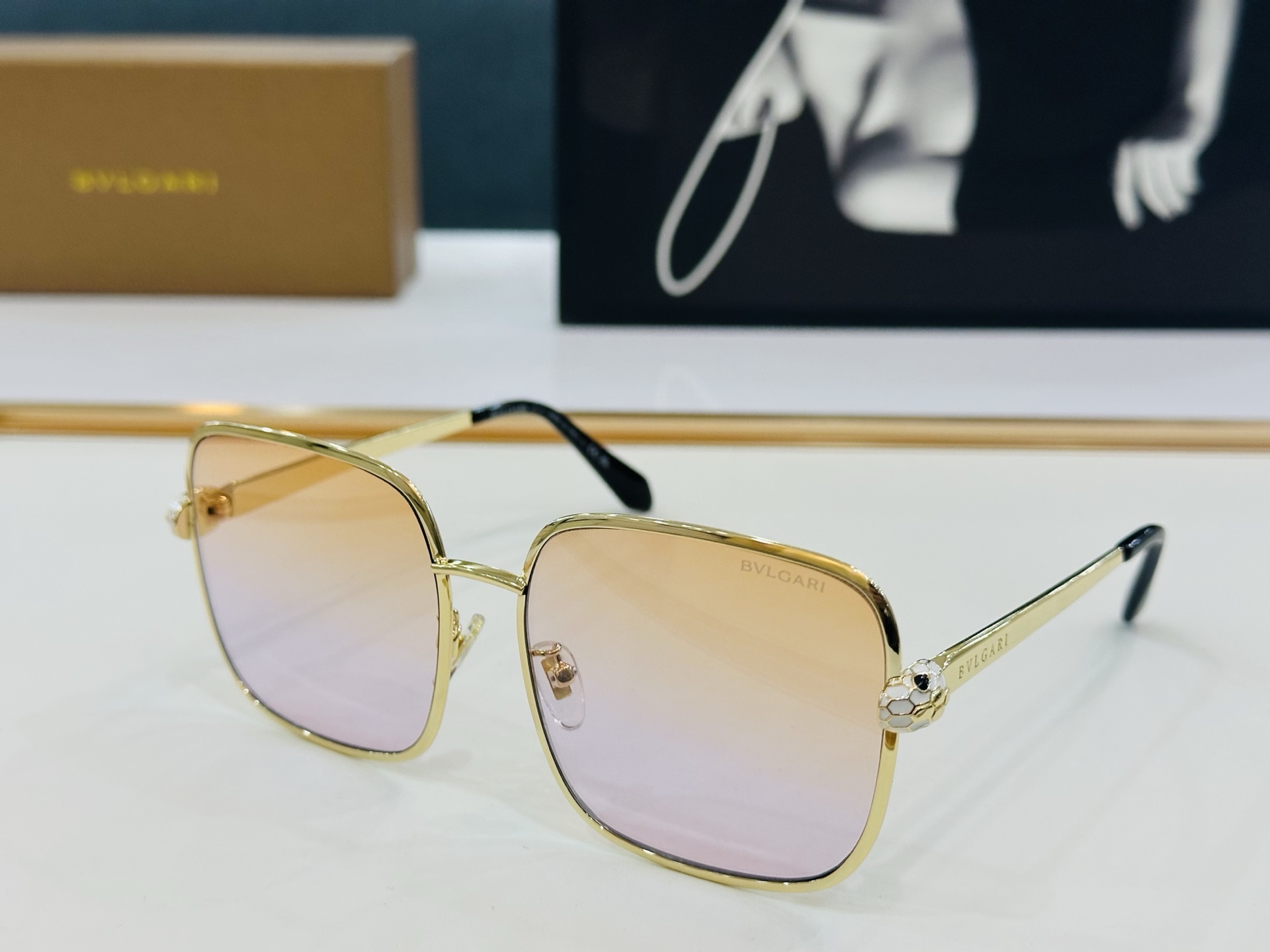 🆕款 官网同售 宝格家 BV40090 👍 Size ：59口16-140 绝对要买😎品质非常完美 C出