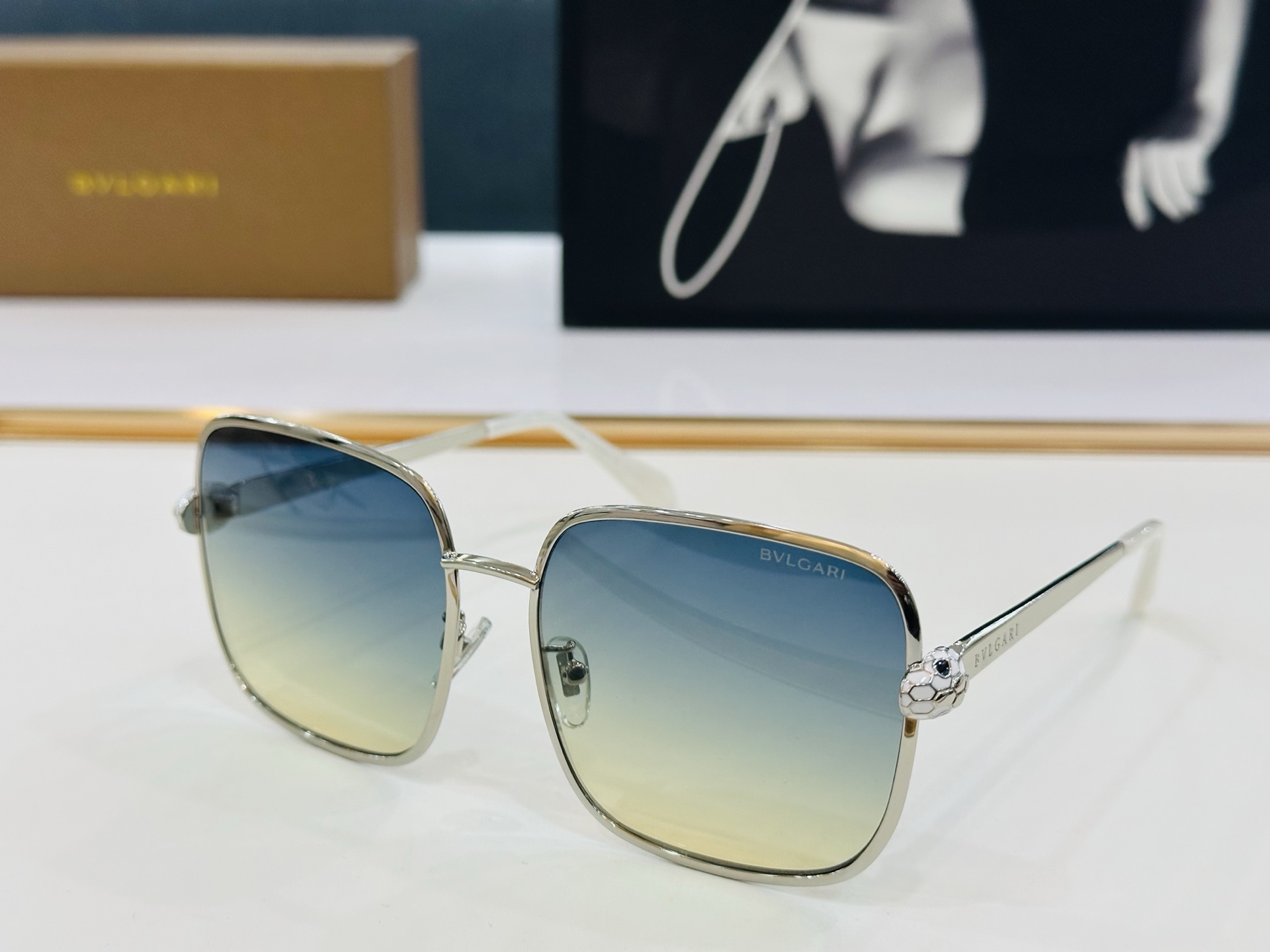 🆕款 官网同售 宝格家 BV40090 👍 Size ：59口16-140 绝对要买😎品质非常完美 C出