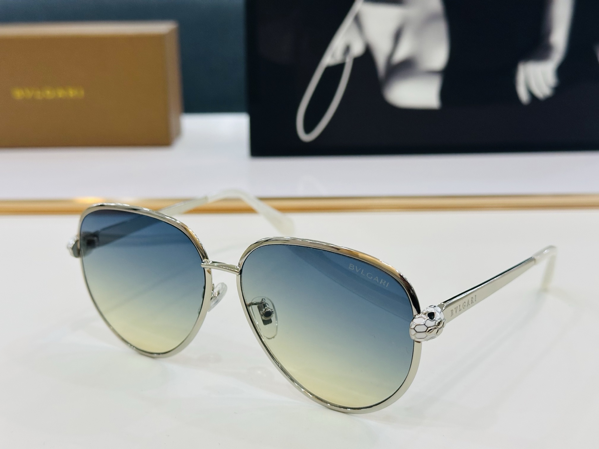 🆕款 官网同售 宝格家 BV40043 👍 Size ：59口13-140 绝对要买😎品质非常完美 C出