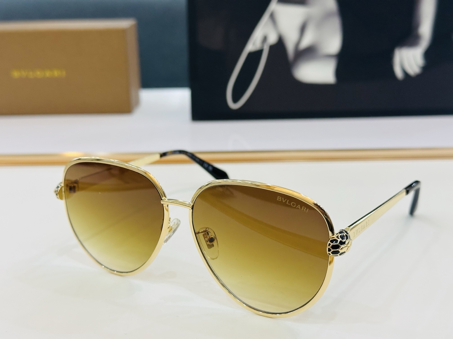 🆕款 官网同售 宝格家 BV40043 👍 Size ：59口13-140 绝对要买😎品质非常完美 C出
