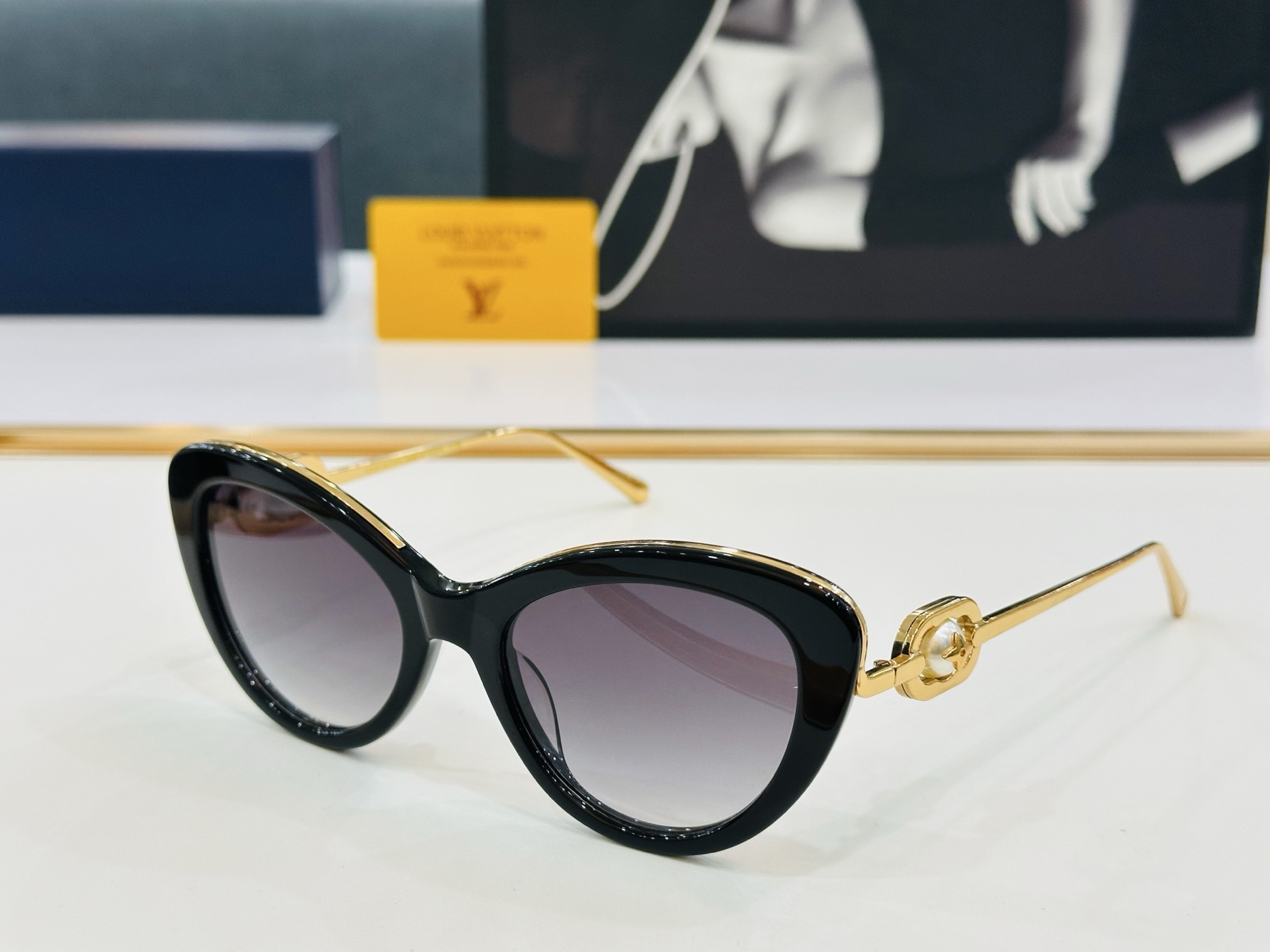 路易家 🎩Z1931E Size：54口20-145 充满活力的 展现独特个性🌟展现大气的你 X高品质 