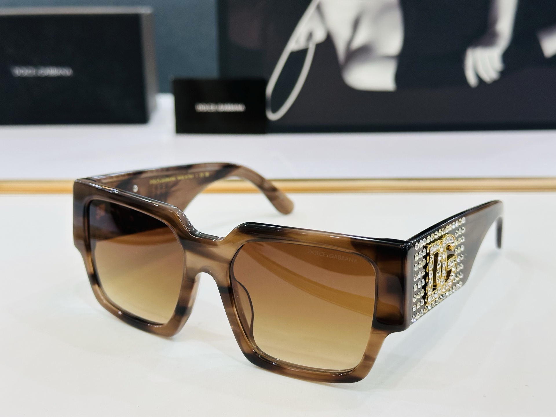 🆕 官网款 🔺DOLCE&GABBAN*🔻DG5212 Size：54口19-145 新颖独特🔝🔝X美艳