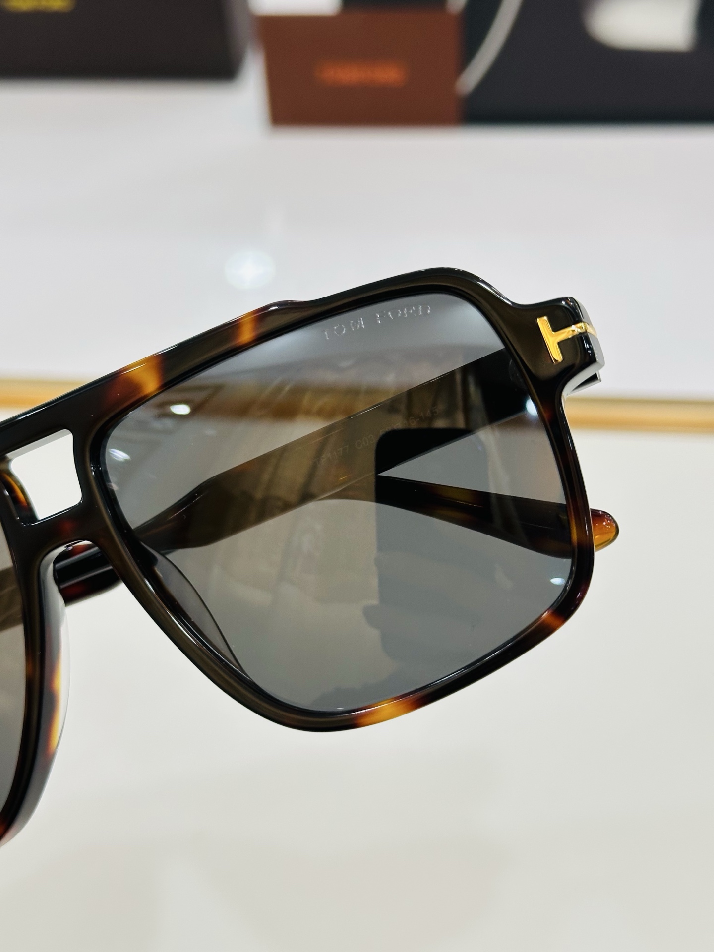 🆕款 TOM FORD🏇汤姆家 MODELTF1177 Size：58口16-145 🈷️😍时尚潮流 F