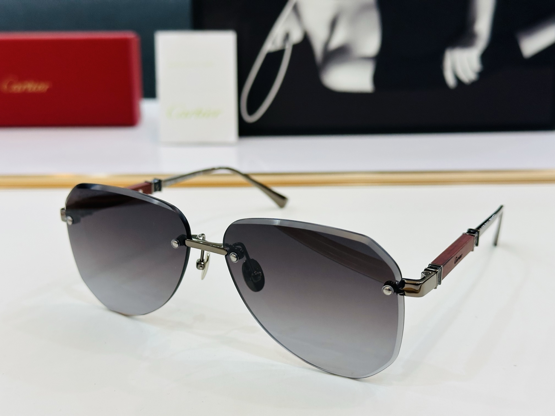 Cartie* 卡家 CT0509S 太阳镜 Size：60口15-145 工艺精湛气质十足！q男女同款