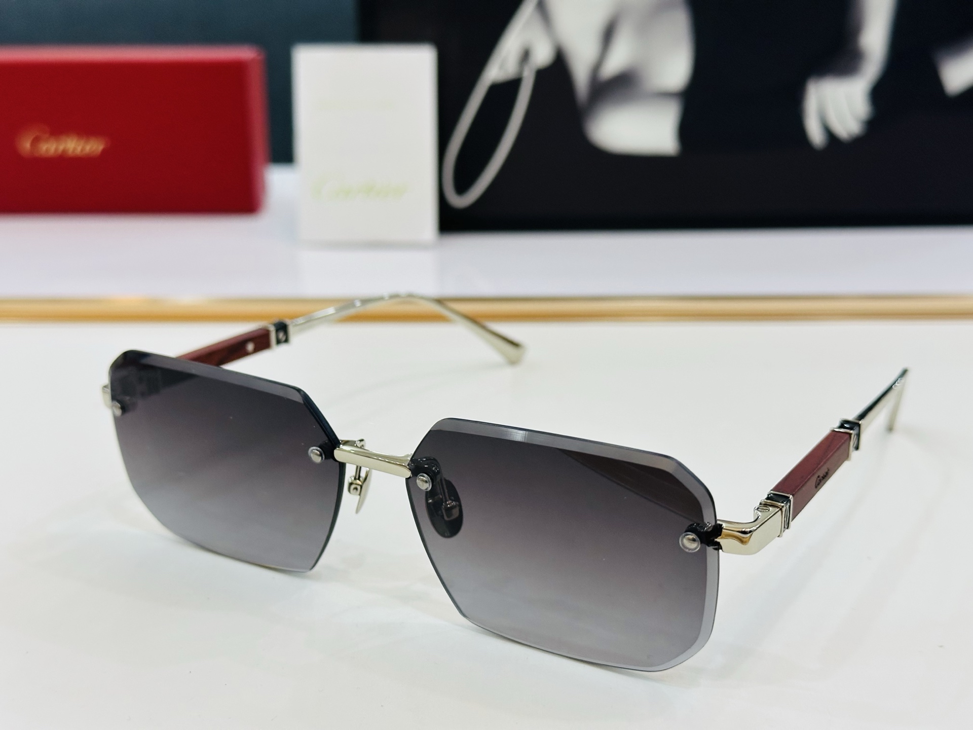 Cartie* 卡家 CT0510S 太阳镜 Size：60口15-145 工艺精湛气质十足！q男女同款
