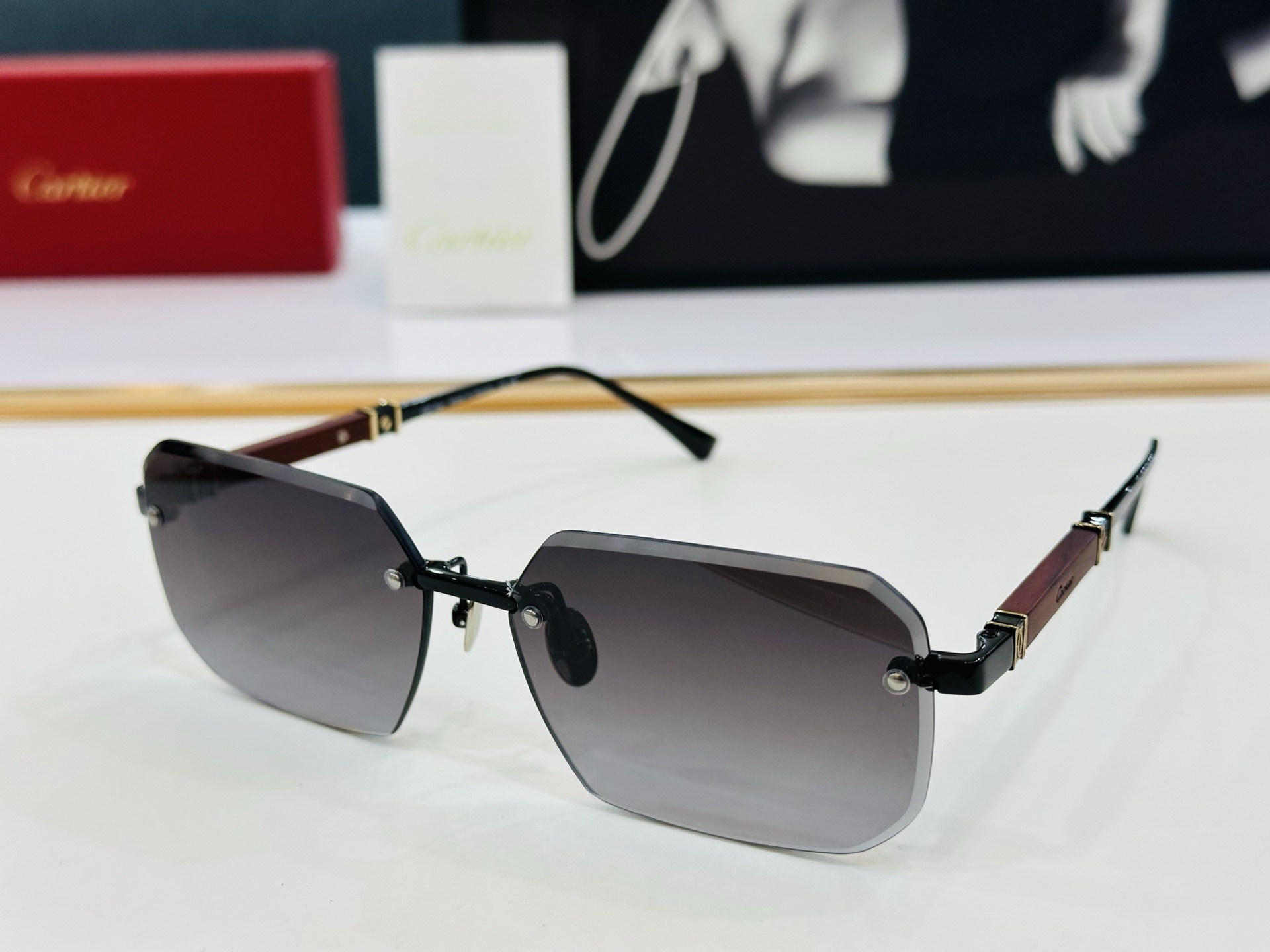 Cartie* 卡家 CT0510S 太阳镜 Size：60口15-145 工艺精湛气质十足！q男女同款