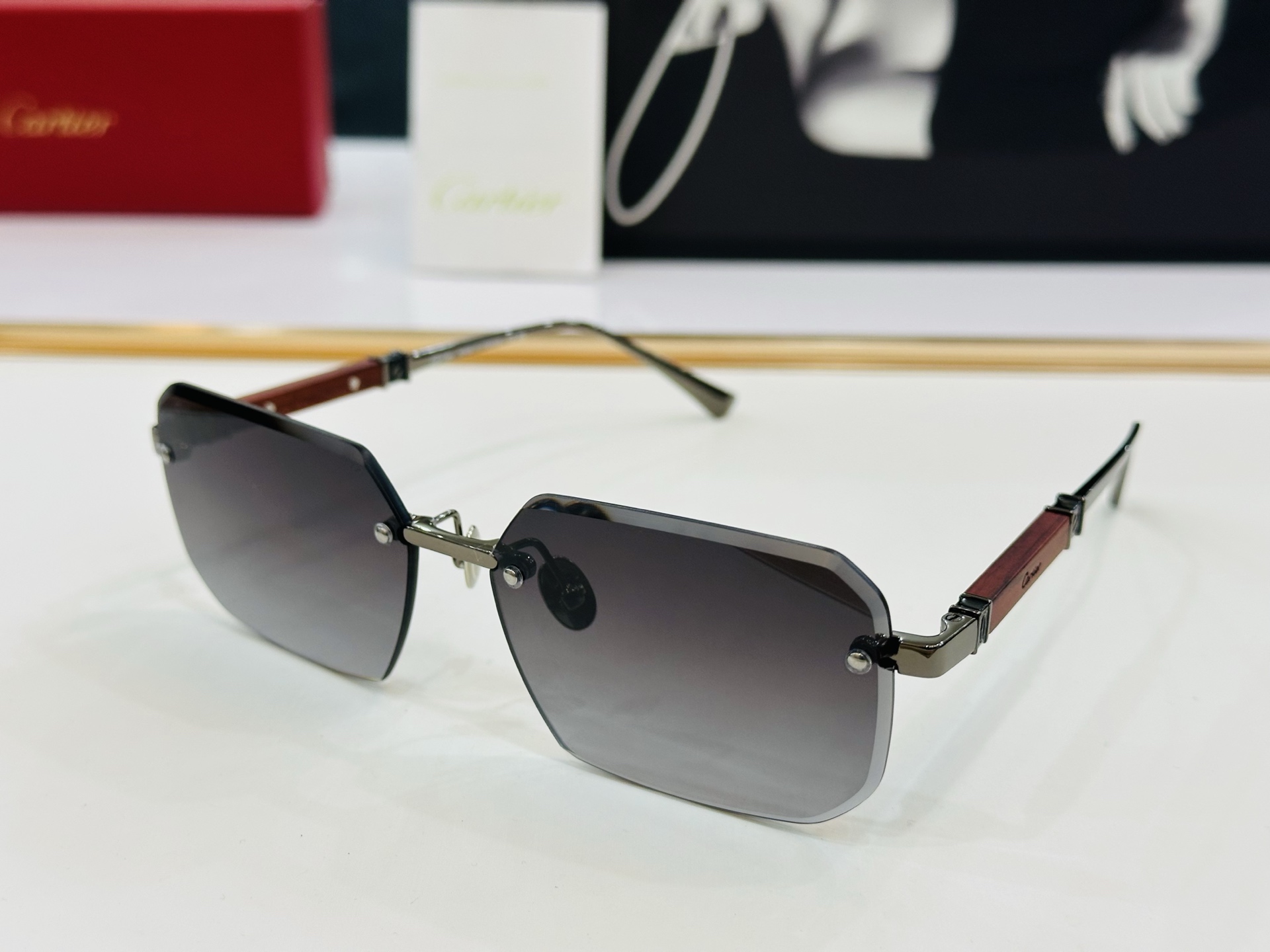 Cartie* 卡家 CT0510S 太阳镜 Size：60口15-145 工艺精湛气质十足！q男女同款