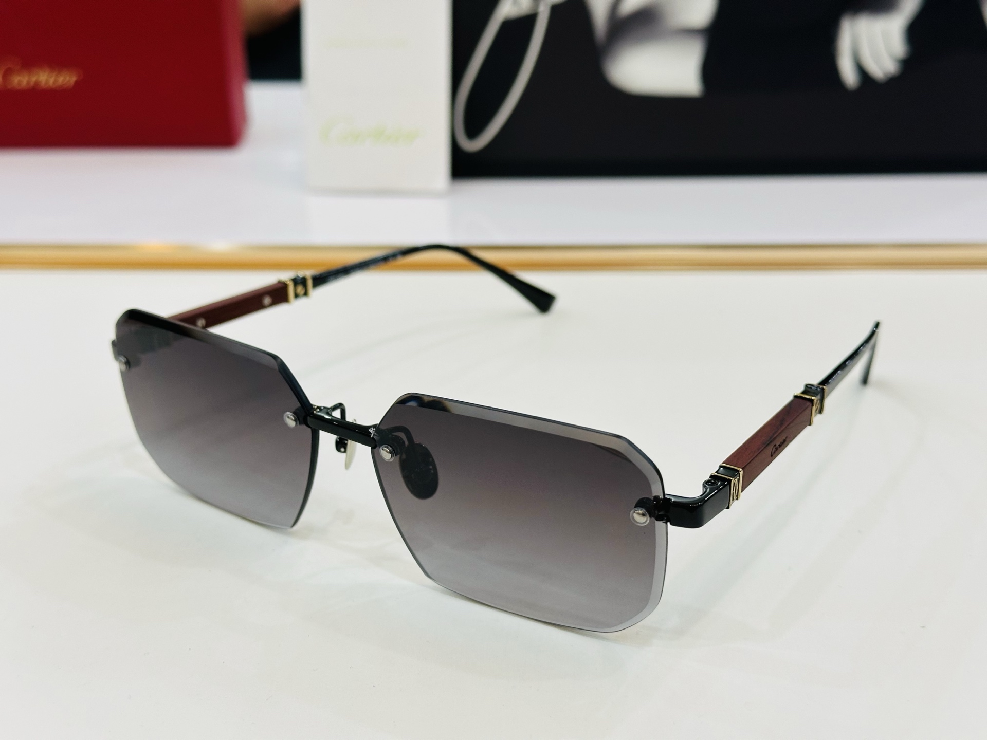 Cartie* 卡家 CT0510S 太阳镜 Size：60口15-145 工艺精湛气质十足！q男女同款