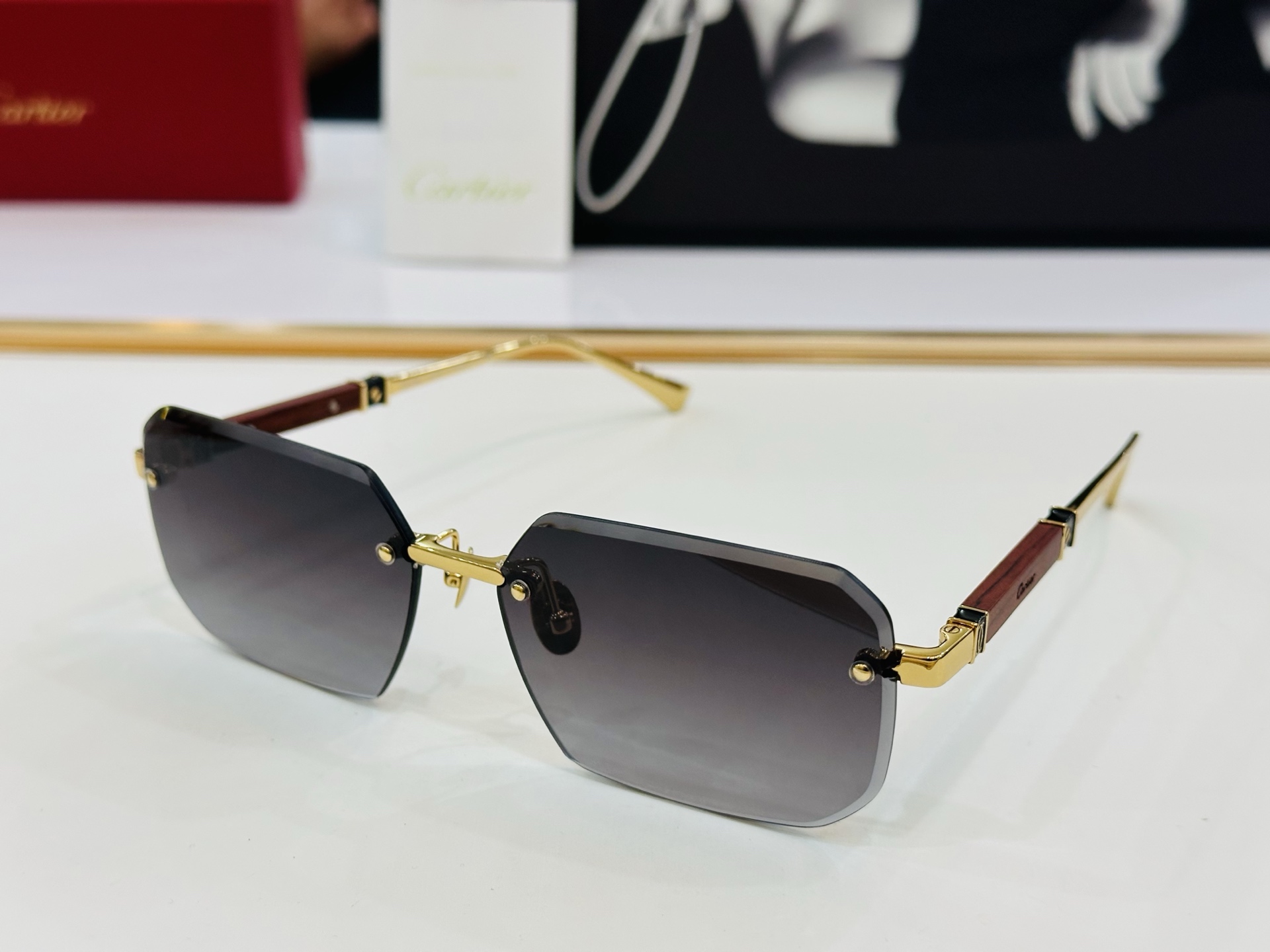 Cartie* 卡家 CT0510S 太阳镜 Size：60口15-145 工艺精湛气质十足！q男女同款