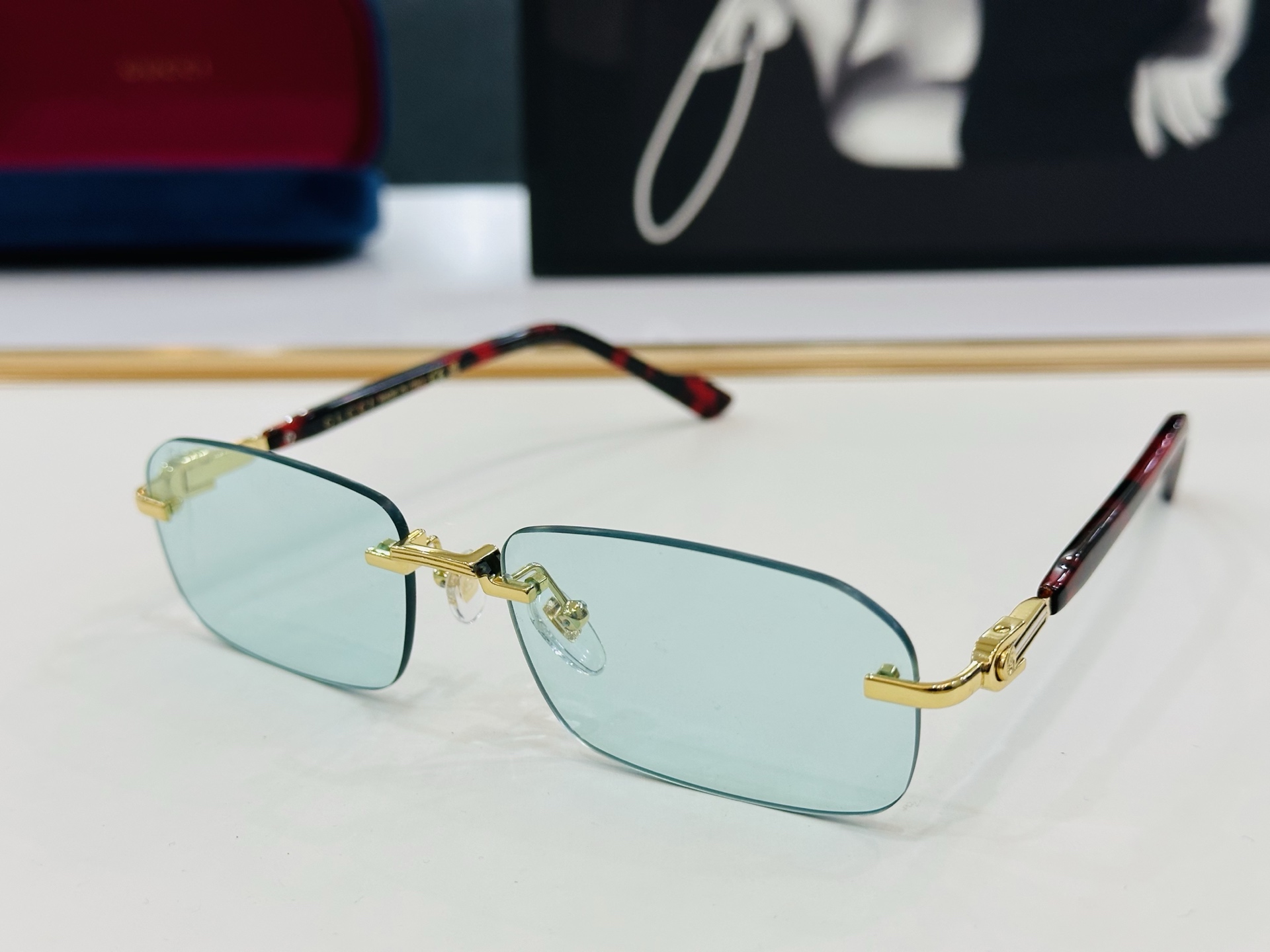 🔺GUCC*🔻 古家GG1221S  Size：56口16-140 原版墨镜搭配镜框🔝🔝时尚靓丽 Zm个