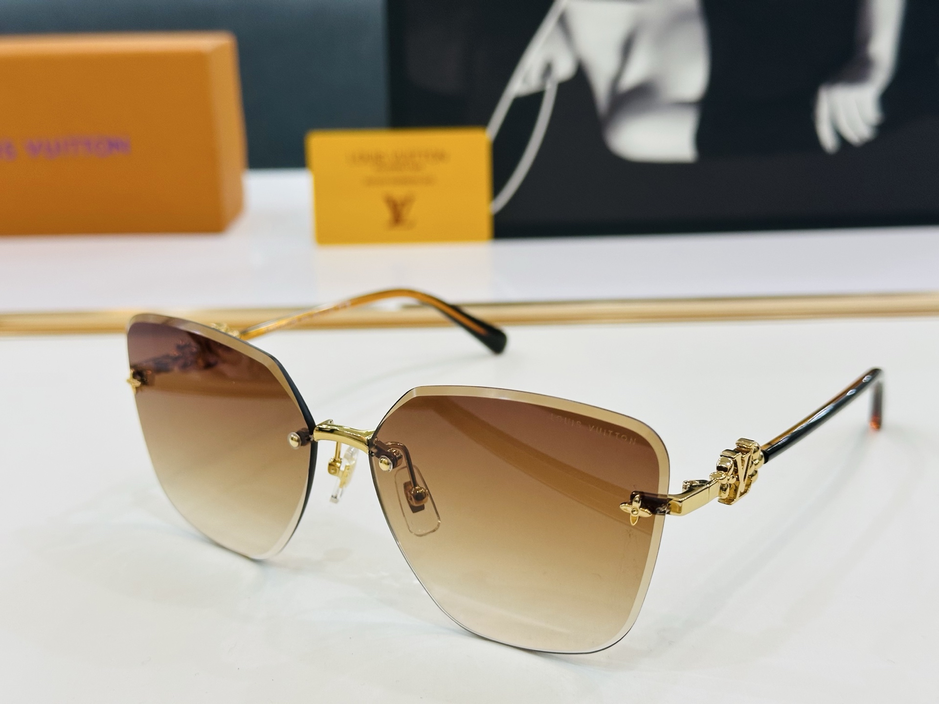路易家 🎩Z1312 Size：62口14-145  充满活力的 展现独特个性🌟展现大气的你 q高品质 