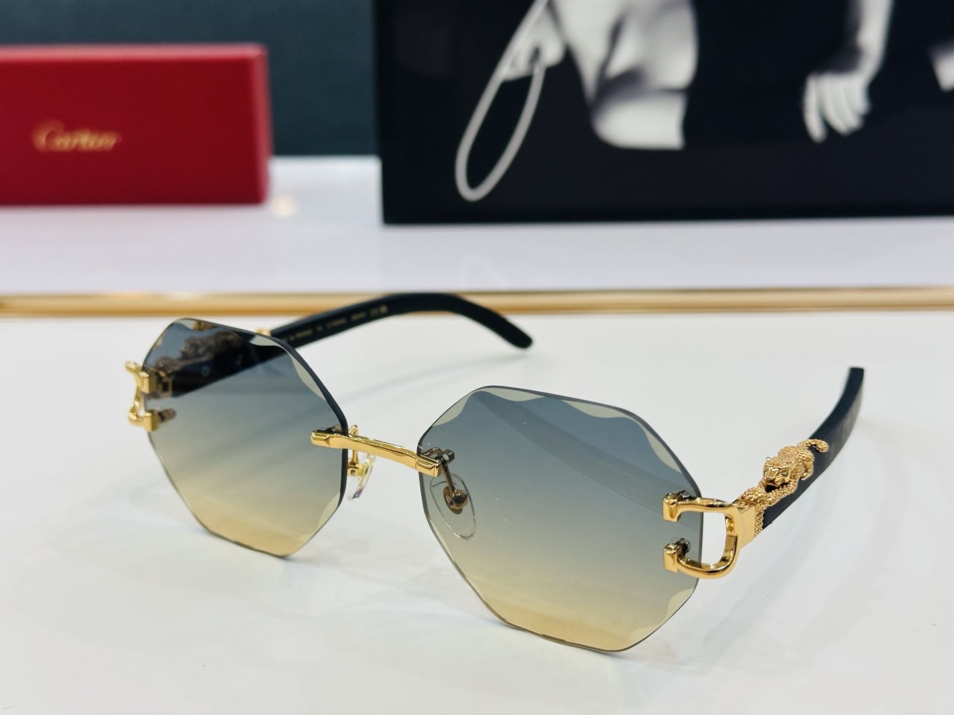 🆕 原版Cartie* 卡家 官网经典款 太阳镜 CT0558S Size：58口17-143 电镀工艺