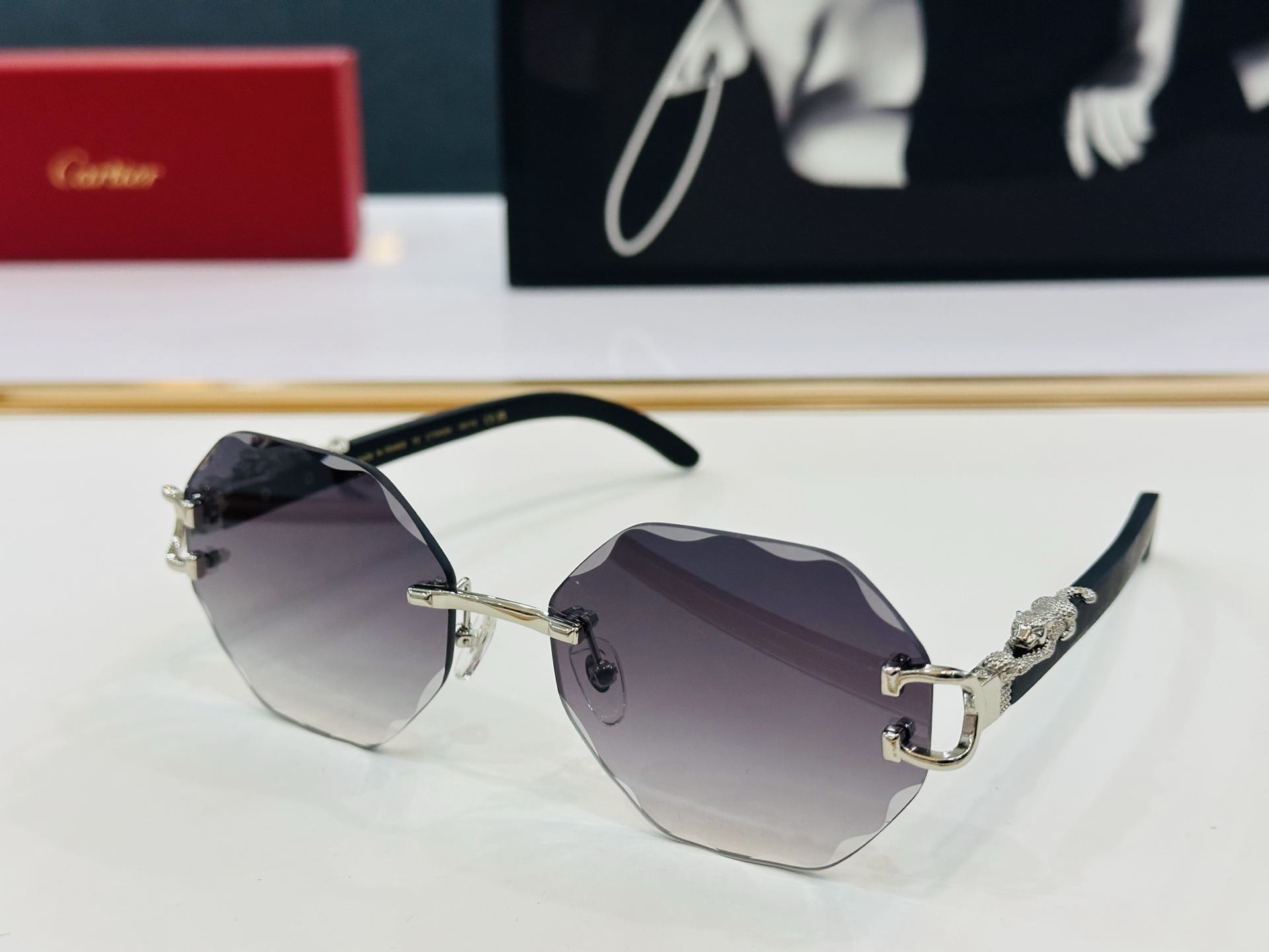 🆕 原版Cartie* 卡家 官网经典款 太阳镜 CT0558S Size：58口17-143 电镀工艺