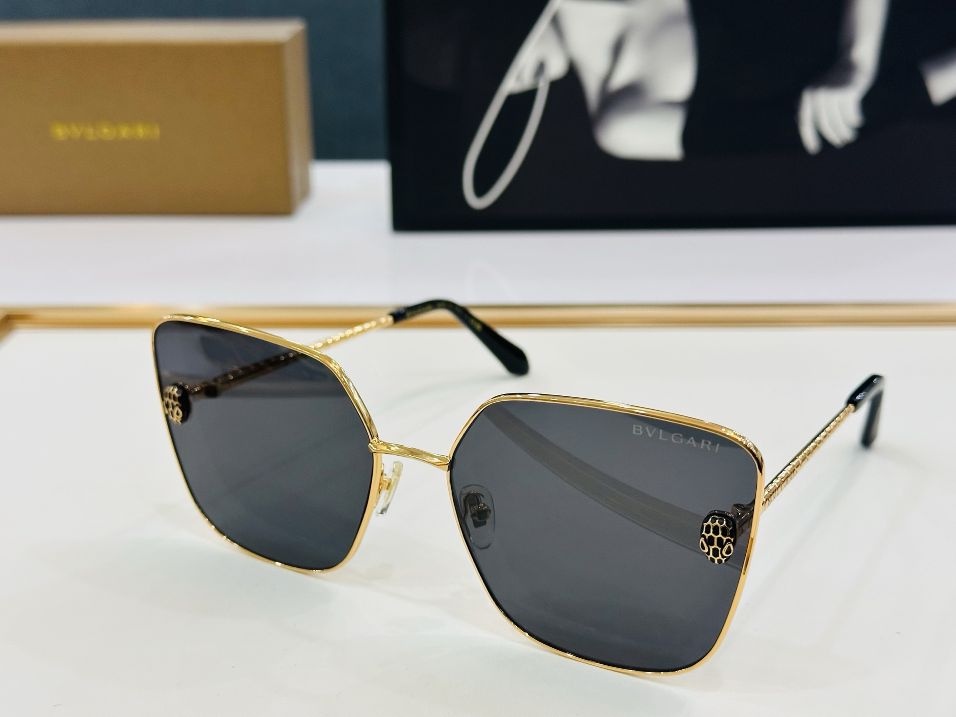 🆕款 官网同售 宝格家 BV40009U 👍 Size ：66口19-145  绝对要买😎品质非常完美 