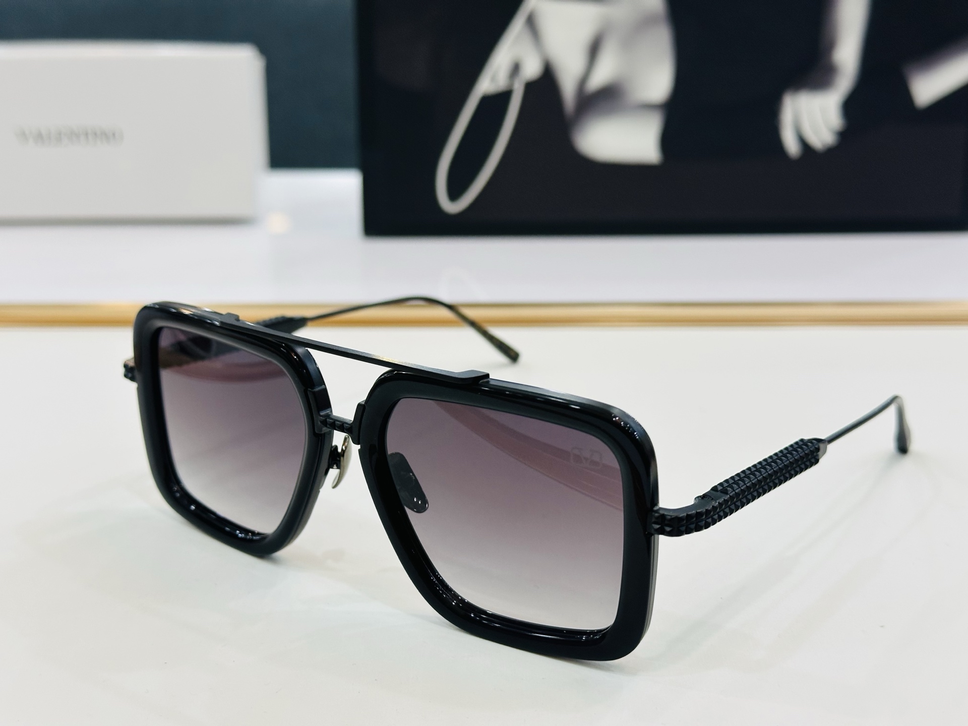 新款VALENYIN* 华伦天奴 VA5041    Size：54口18-143  🔝🔝采用时下最流行