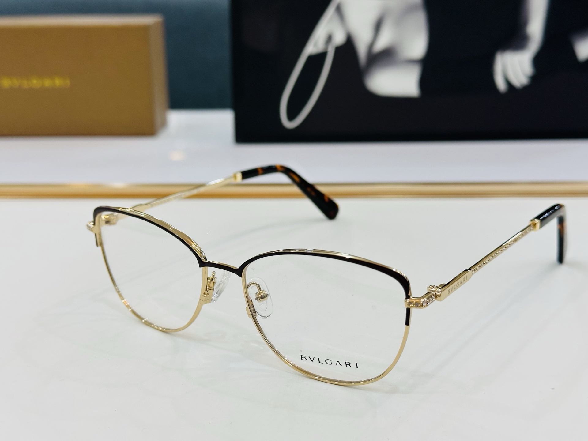 🆕款 官网同售 宝格家 BV3003 👍 Size ：54口16-145 绝对要买😎品质非常完美 L出街