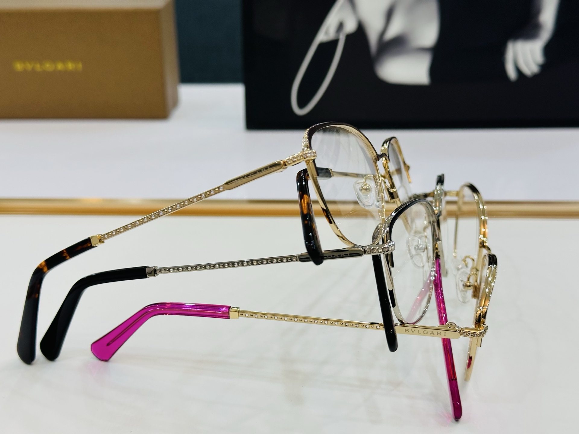 🆕款 官网同售 宝格家 BV3003 👍 Size ：54口16-145 绝对要买😎品质非常完美 L出街