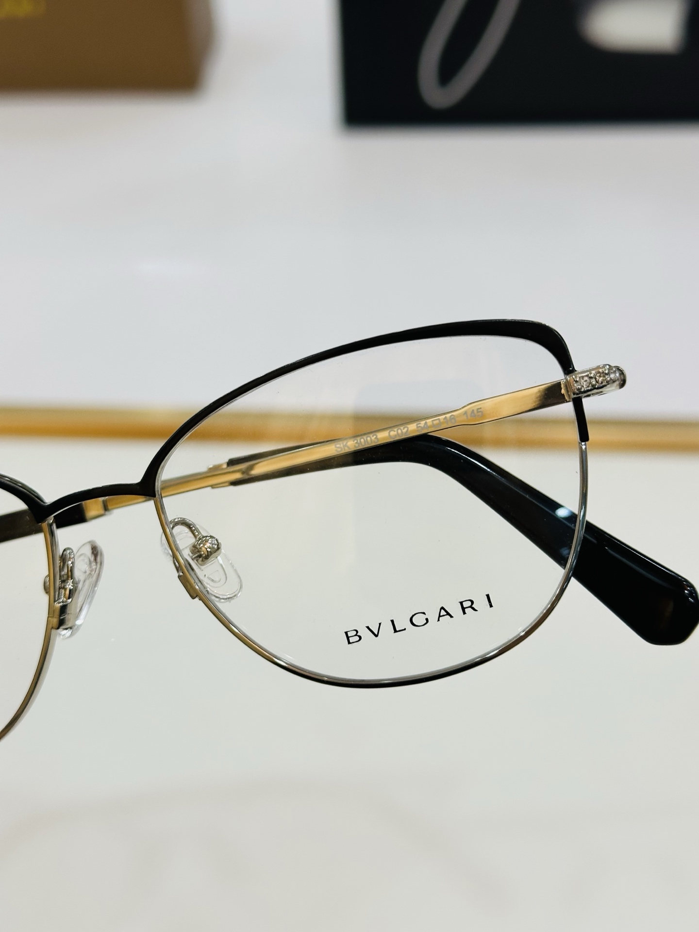 🆕款 官网同售 宝格家 BV3003 👍 Size ：54口16-145 绝对要买😎品质非常完美 L出街