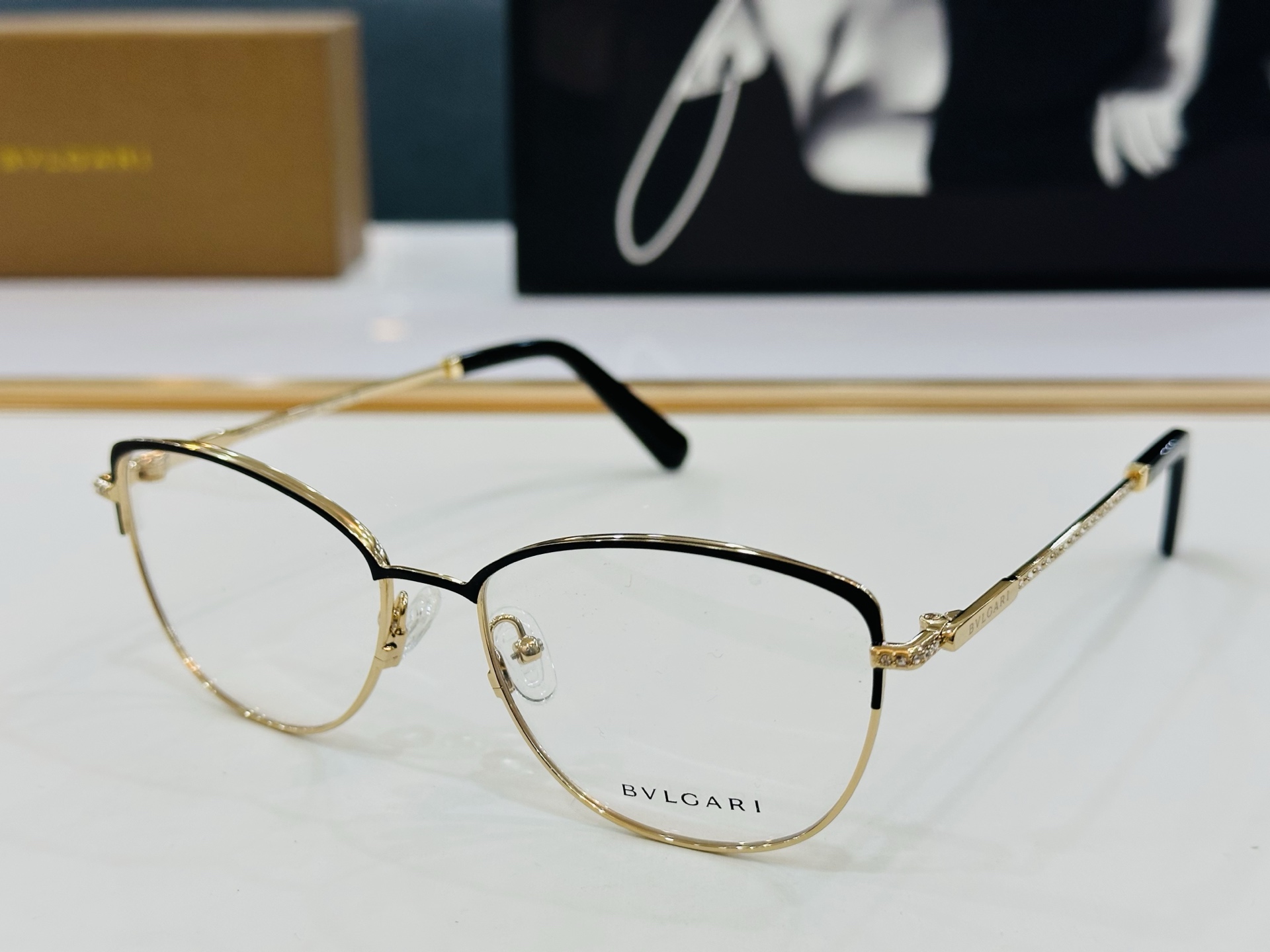 🆕款 官网同售 宝格家 BV3003 👍 Size ：54口16-145 绝对要买😎品质非常完美 L出街