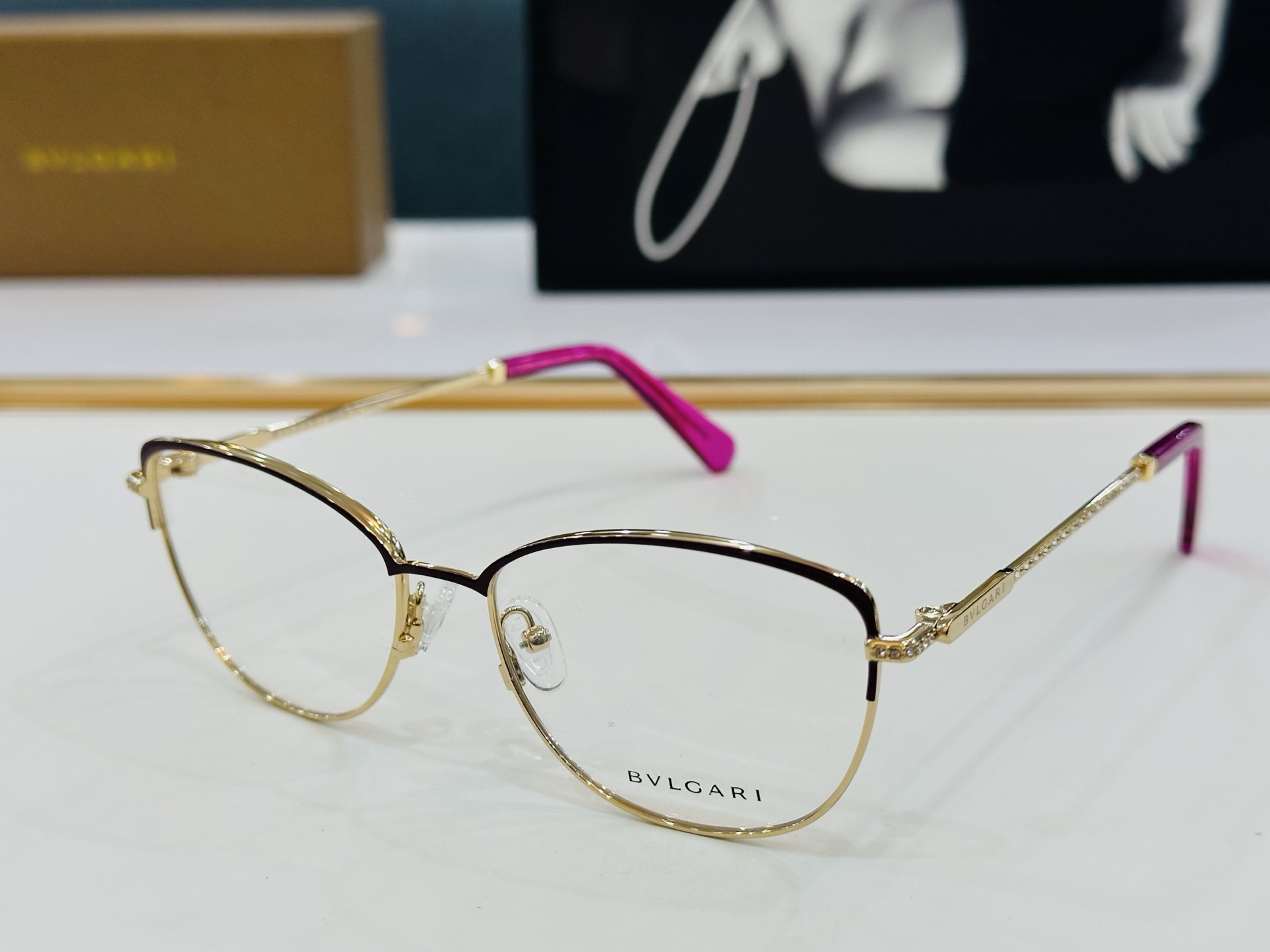 🆕款 官网同售 宝格家 BV3003 👍 Size ：54口16-145 绝对要买😎品质非常完美 L出街