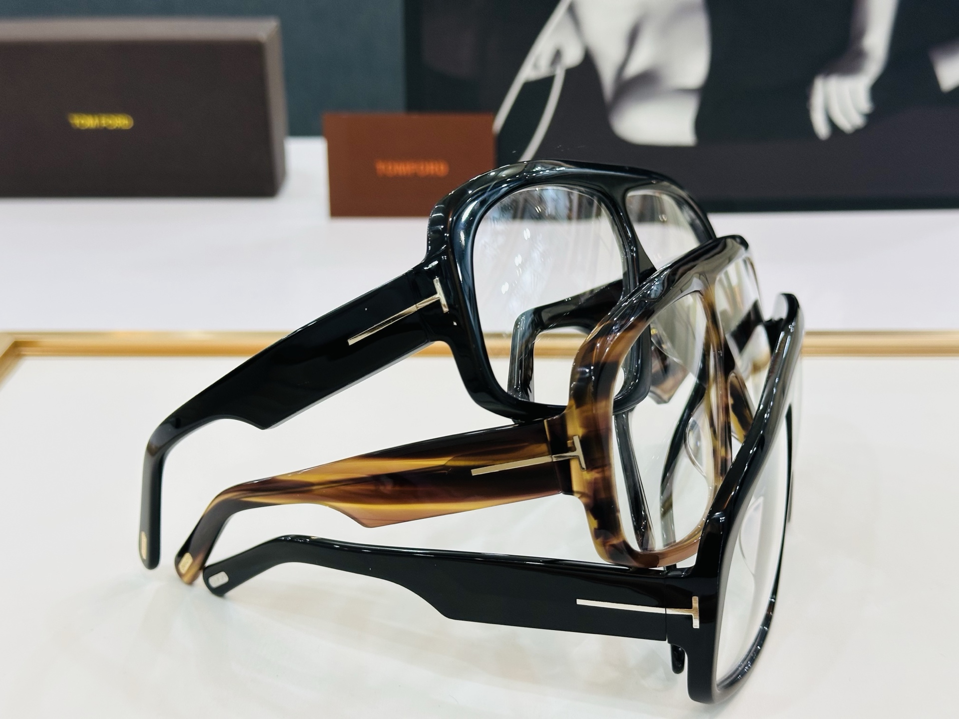 TOM FOR*🔻 汤姆家 官网新款 FT0965 Size：78口4-125 经典时尚 C大框 永不过