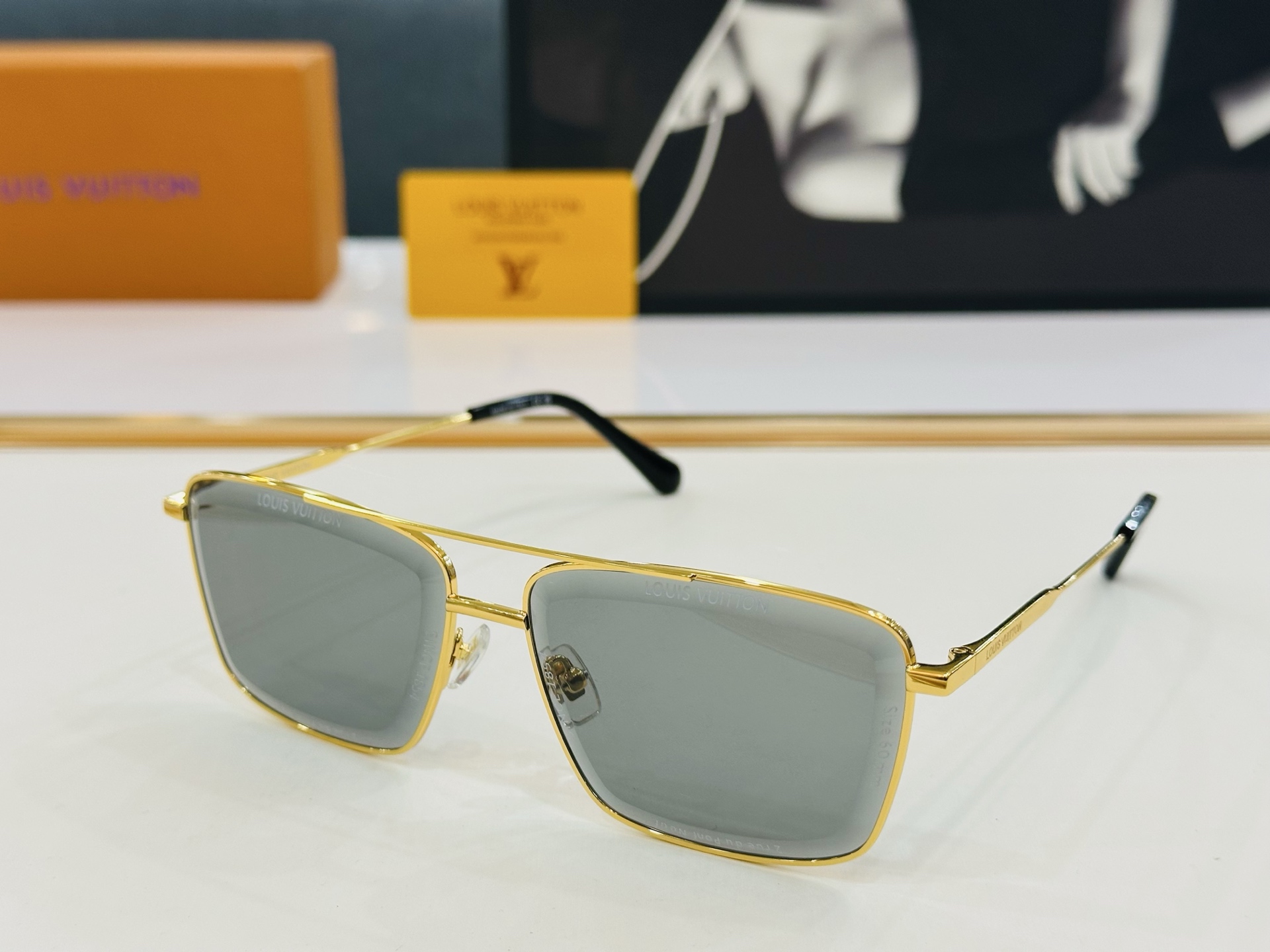 路易家 LOUIS *VUITON 原单高品质 Model Z2610U 高端货 Size：59口15-