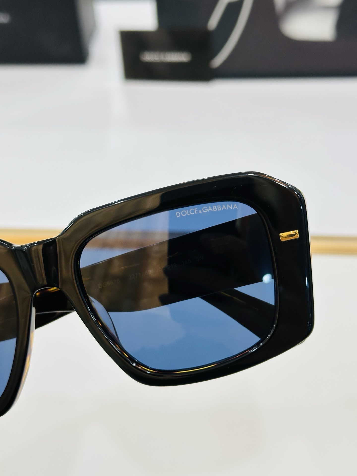 🆕 官网款 🔺DOLCE&GABBAN*🔻DG6678  Size：55口19-145 新颖独特🔝🔝bm