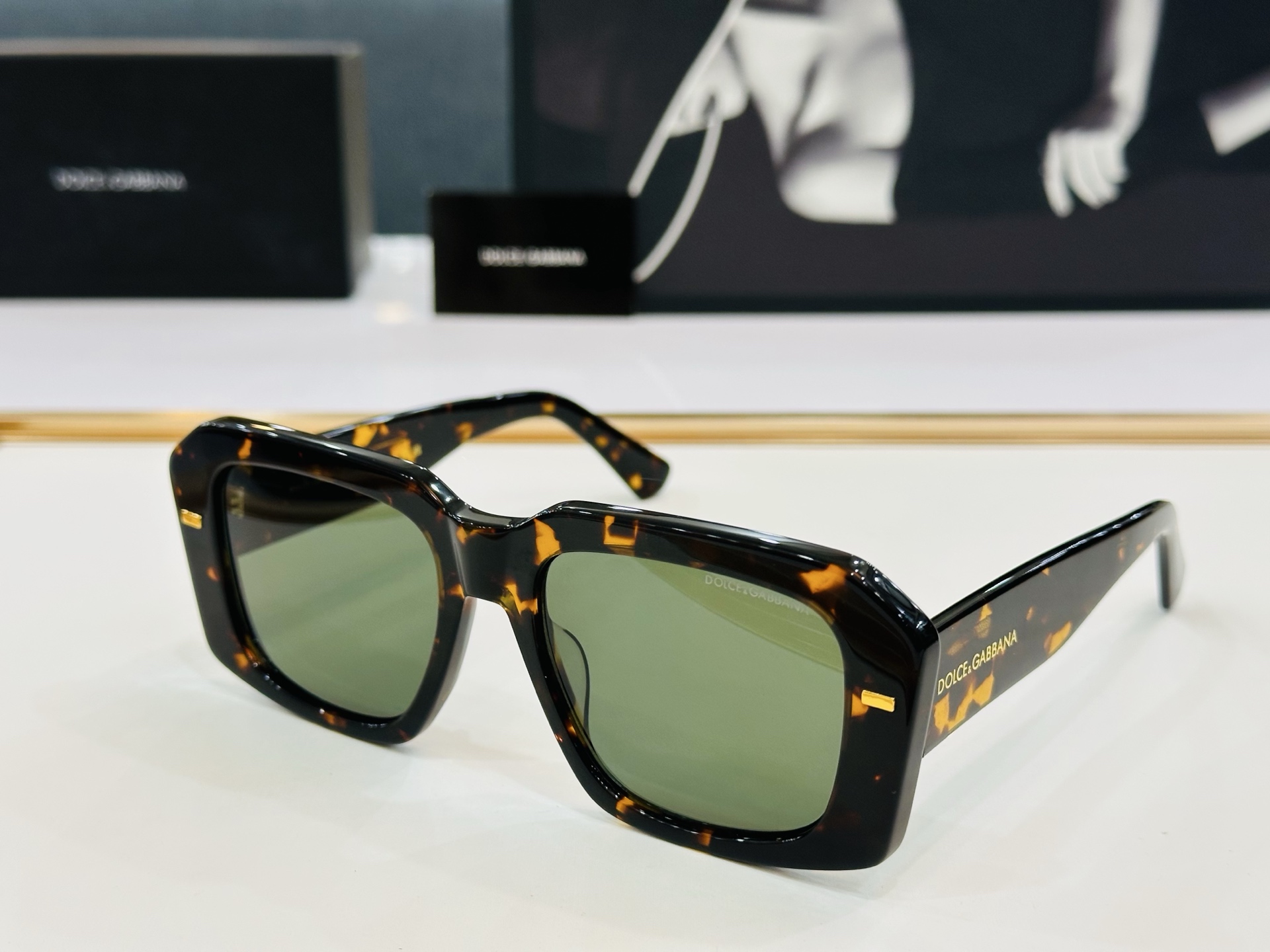 🆕 官网款 🔺DOLCE&GABBAN*🔻DG6678  Size：55口19-145 新颖独特🔝🔝bm