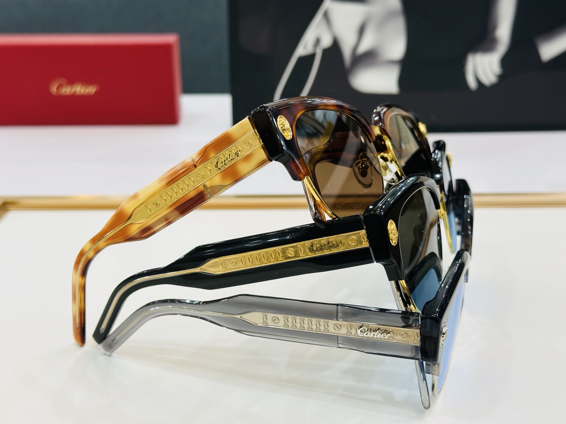 🆕 原版Cartie* 卡家 官网经典款 太阳镜 CT5912 Size：56口18-145 电镀工艺精