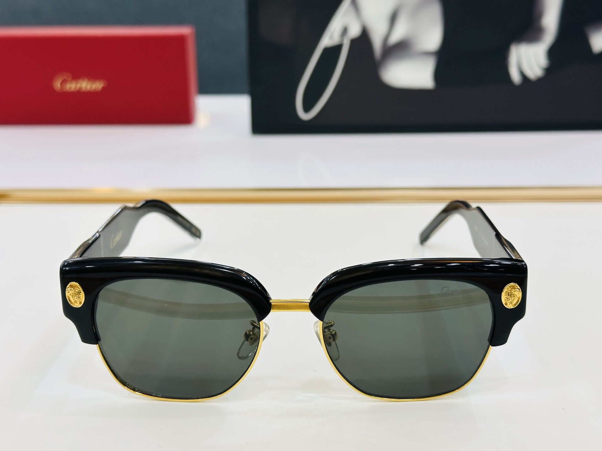 🆕 原版Cartie* 卡家 官网经典款 太阳镜 CT5912 Size：56口18-145 电镀工艺精