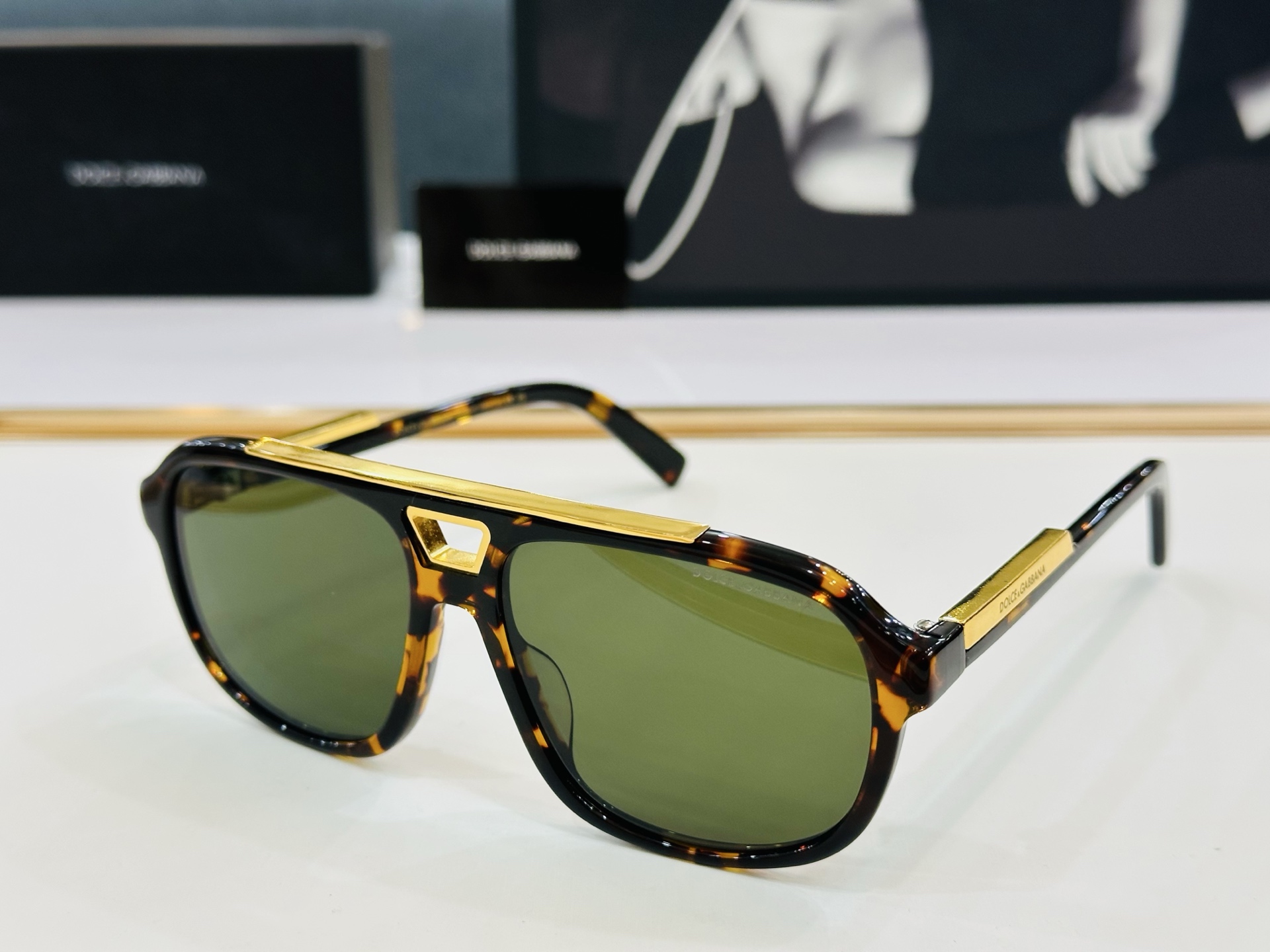 🆕 官网款 🔺DOLCE&GABBAN*🔻DG6179 Size：58口16-145 新颖独特🔝🔝b美艳