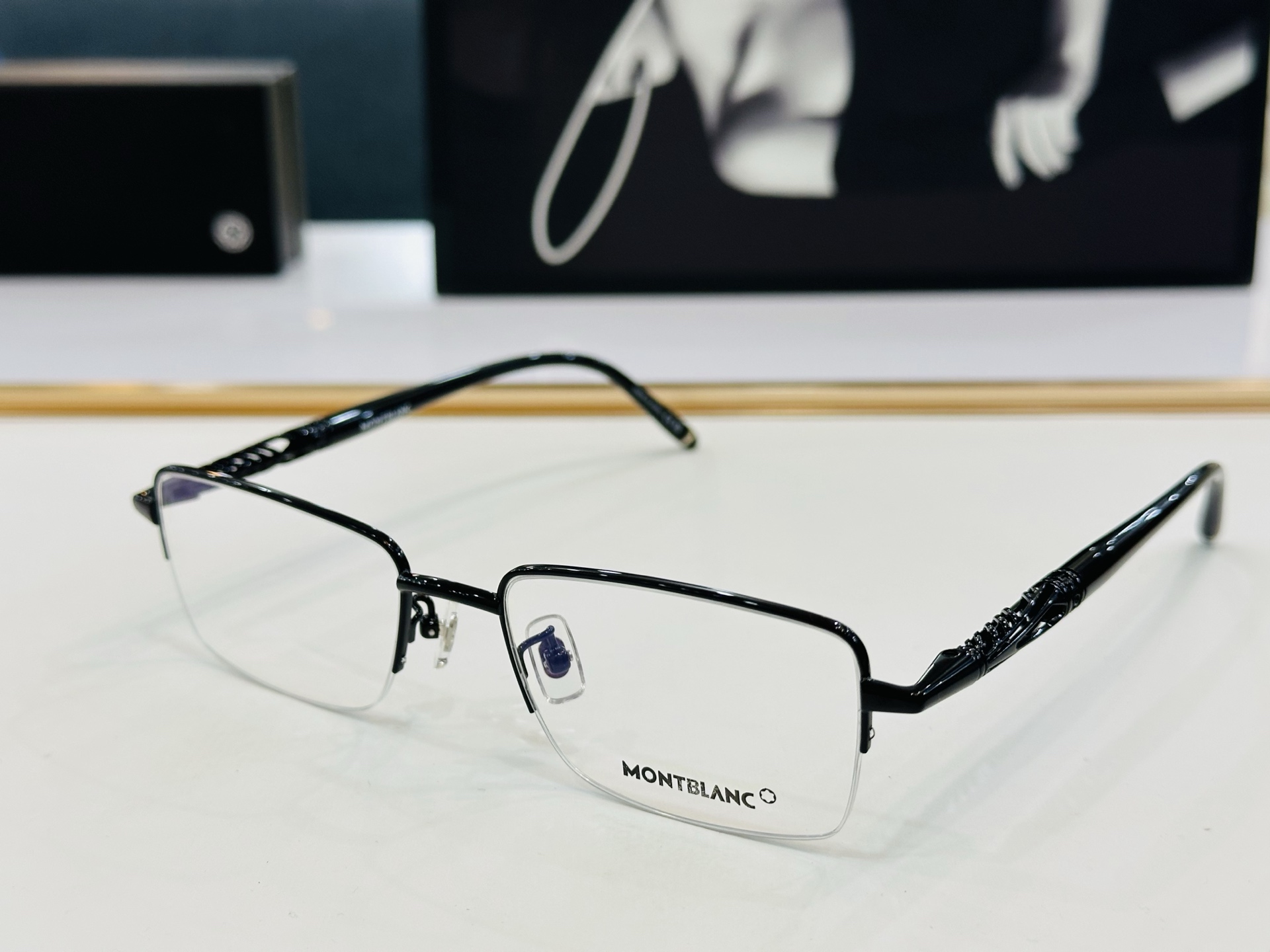 NO:243396,Montblanc [Perfect] MB3321 Size55 19-150 Classic model Never out of style L fashionable personality [color] Super high quality Glasses sunglasses, glasses, manolo blahnik, montblanc19860909万宝龙[得意] MB3321 Size55口19-150 经典款 永不过时 L时尚个性款 [色]超高品质 眼镜墨镜太阳镜,眼镜,manolo blahnik,montblanc,glasses