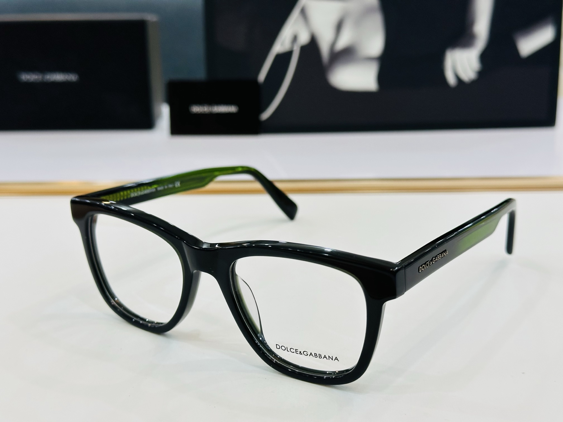 DOLCE&GABBANA* 杜家 DG4572 近视眼镜架 size：55口16-145 质量杠杠的 