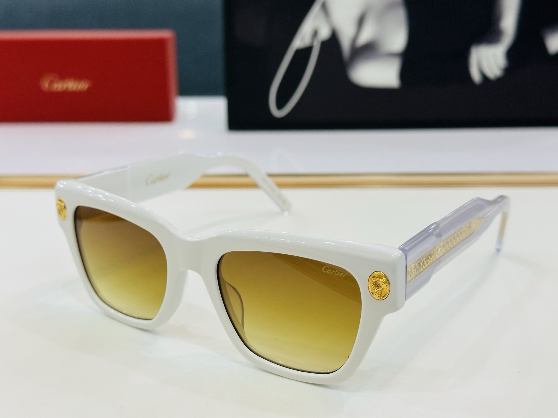 🆕 原版Cartie* 卡家 官网经典款 太阳镜 CT5910  Size：54口19-145 电镀工艺