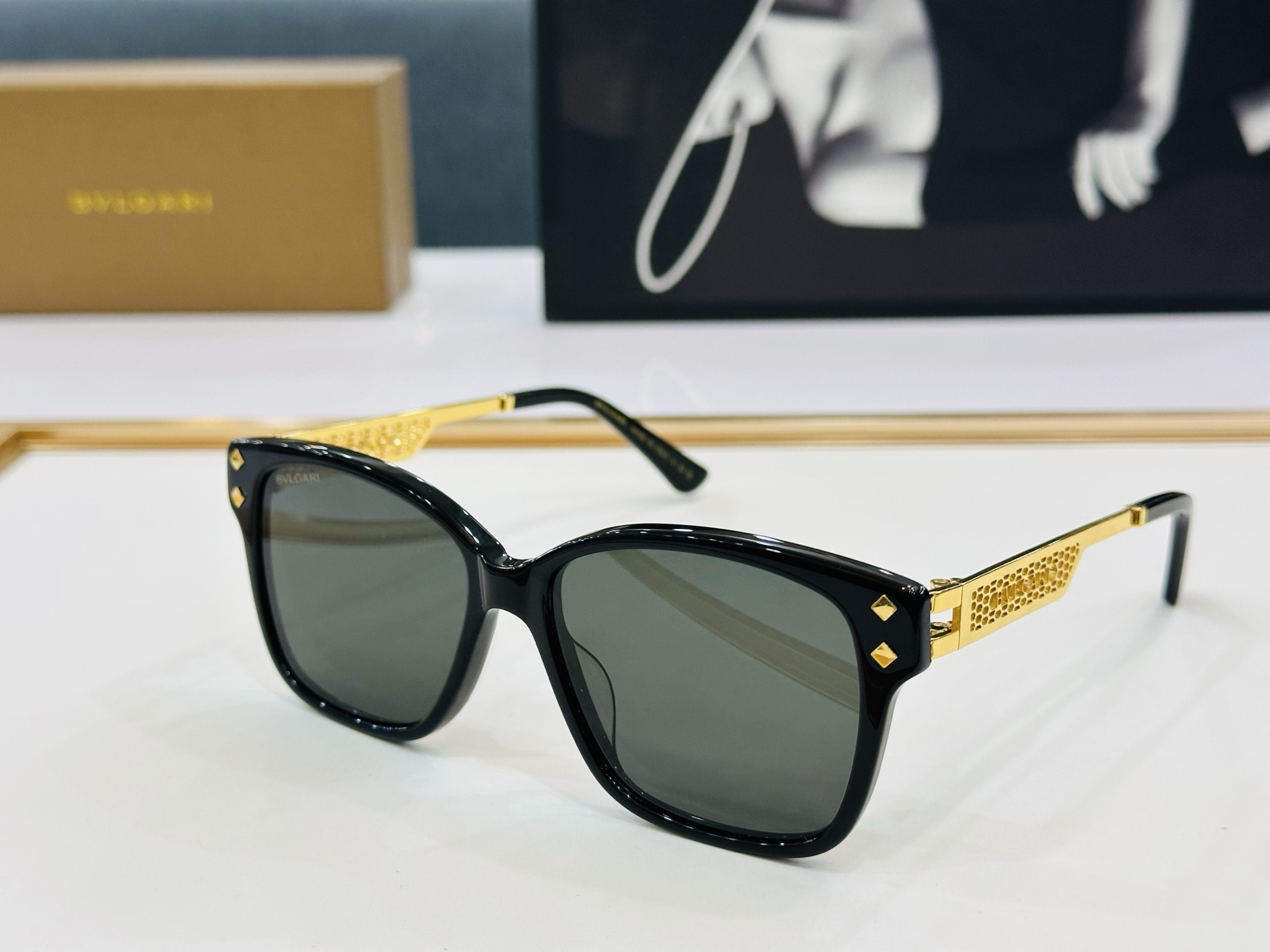 🆕款 官网同售 宝格家 BV8815 👍 Size ：55口16-140 绝对要买😎品质非常完美 b出街