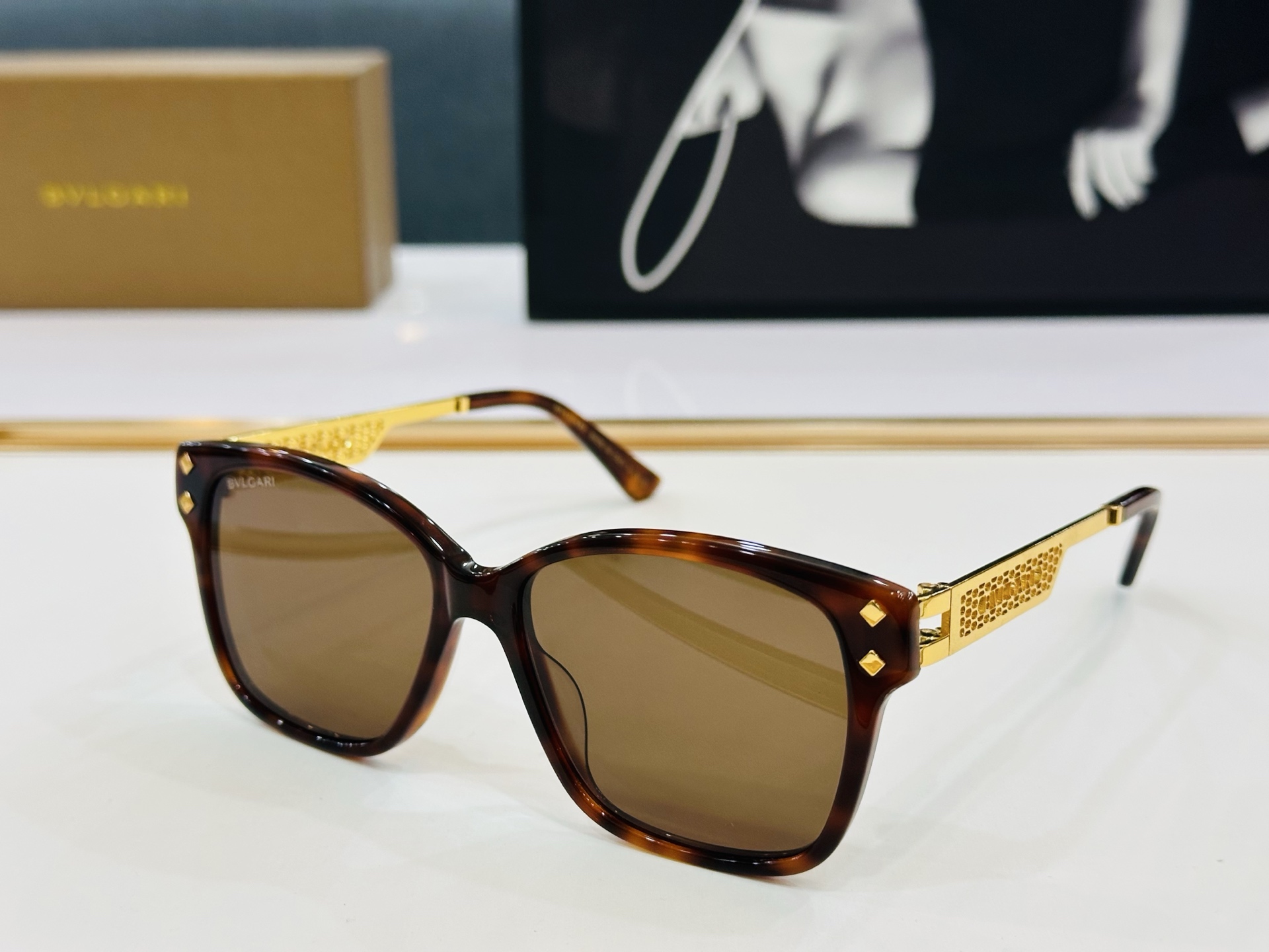 🆕款 官网同售 宝格家 BV8815 👍 Size ：55口16-140 绝对要买😎品质非常完美 b出街