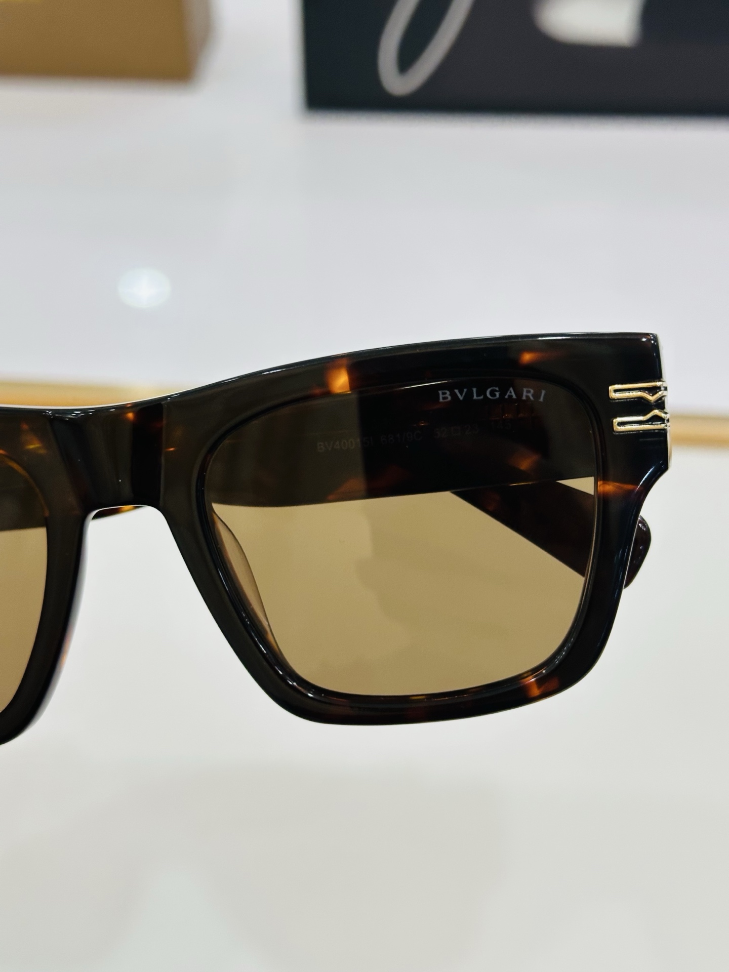 🆕款 官网同售 宝格家 BV40015 👍 Size ：52口23-145  绝对要买😎品质非常完美 L