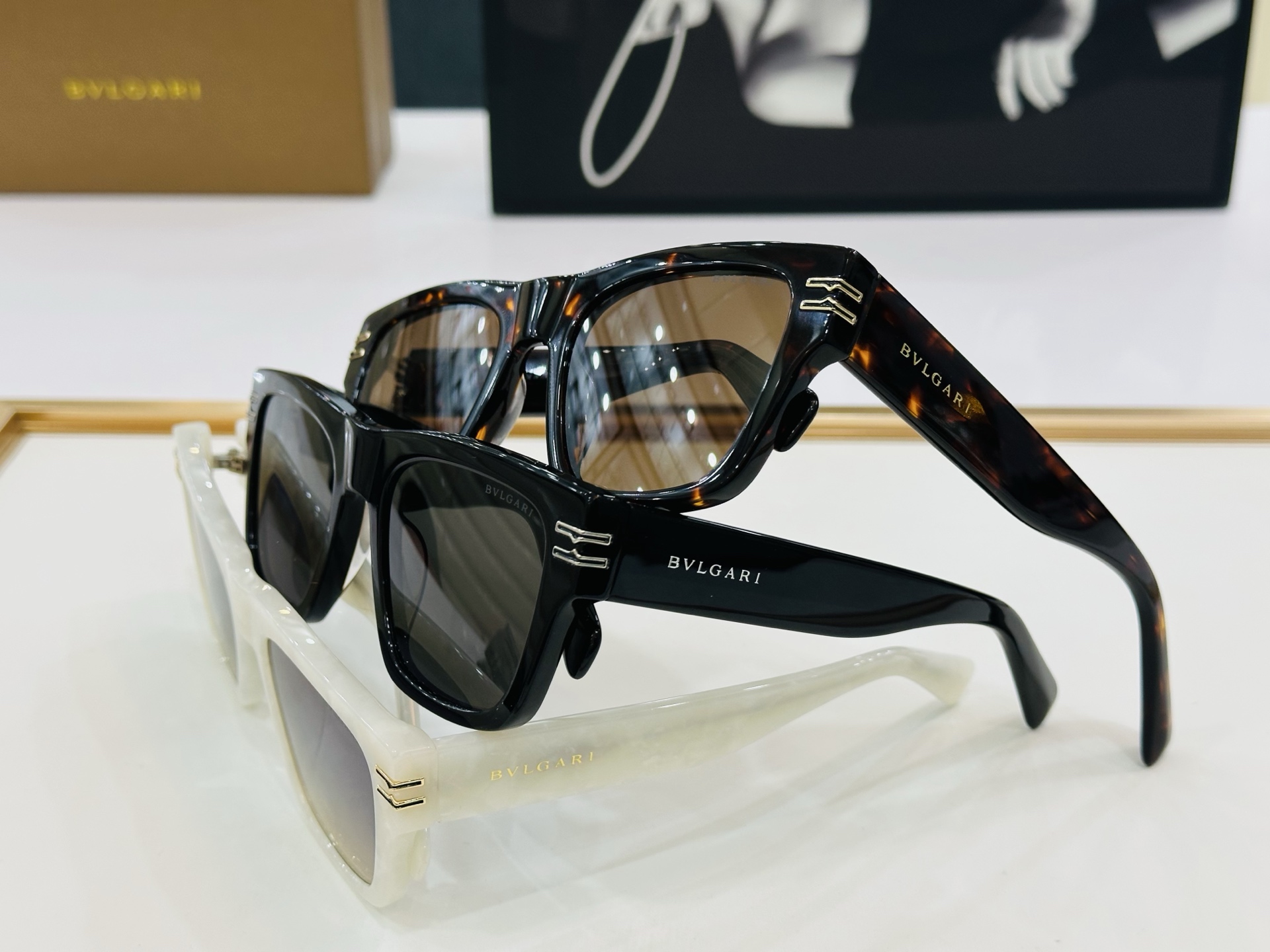 🆕款 官网同售 宝格家 BV40015 👍 Size ：52口23-145  绝对要买😎品质非常完美 L