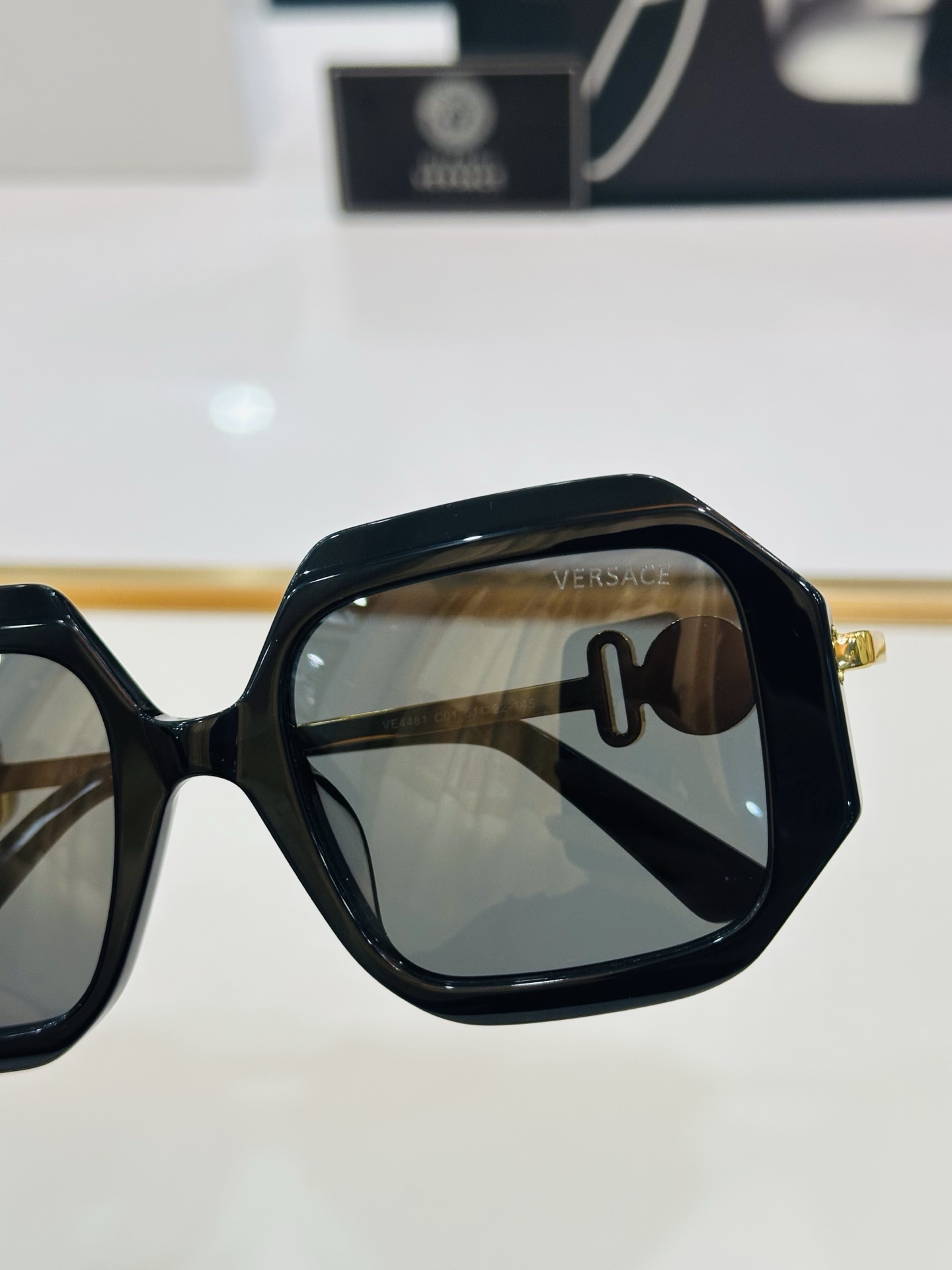 🎉🎉范思家 VERSACE✨VE4481 
 Size：51口22-145 ✨F有范 