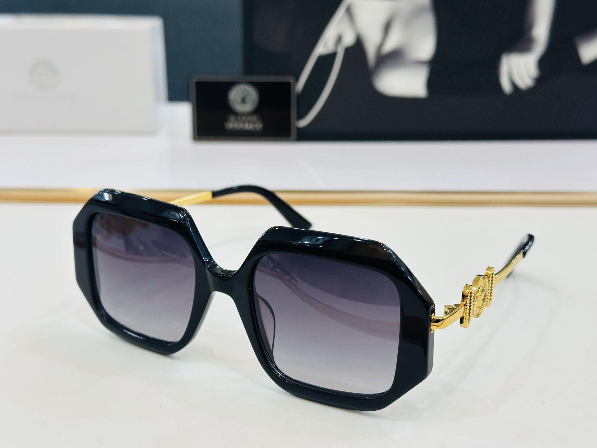 🎉🎉范思家 VERSACE✨VE4481 
 Size：51口22-145 ✨F有范 