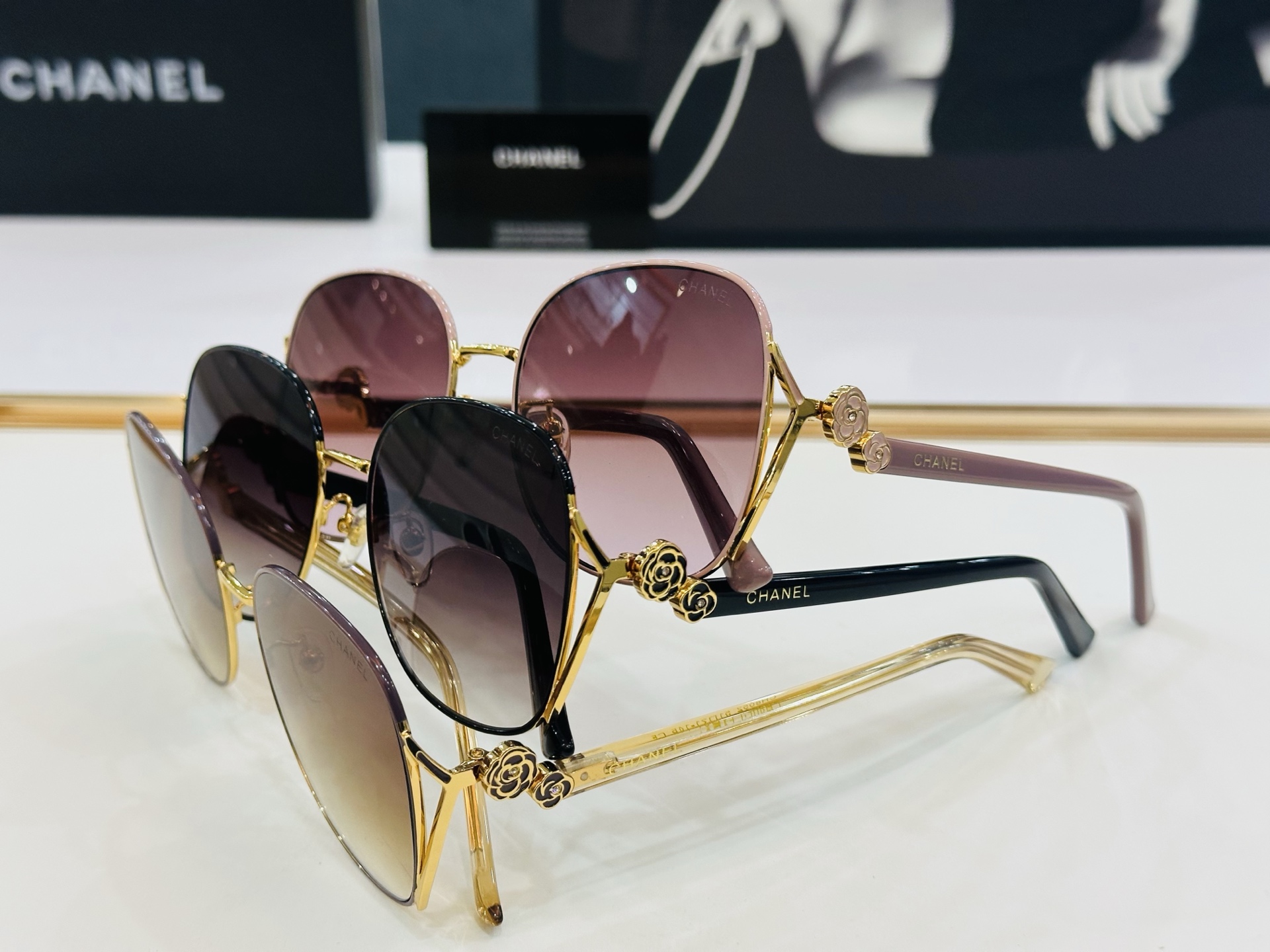 🆕 【CHANE*/香家】MODELCH8052 
Size：51口21-145 💅🏻💓q太阳镜 