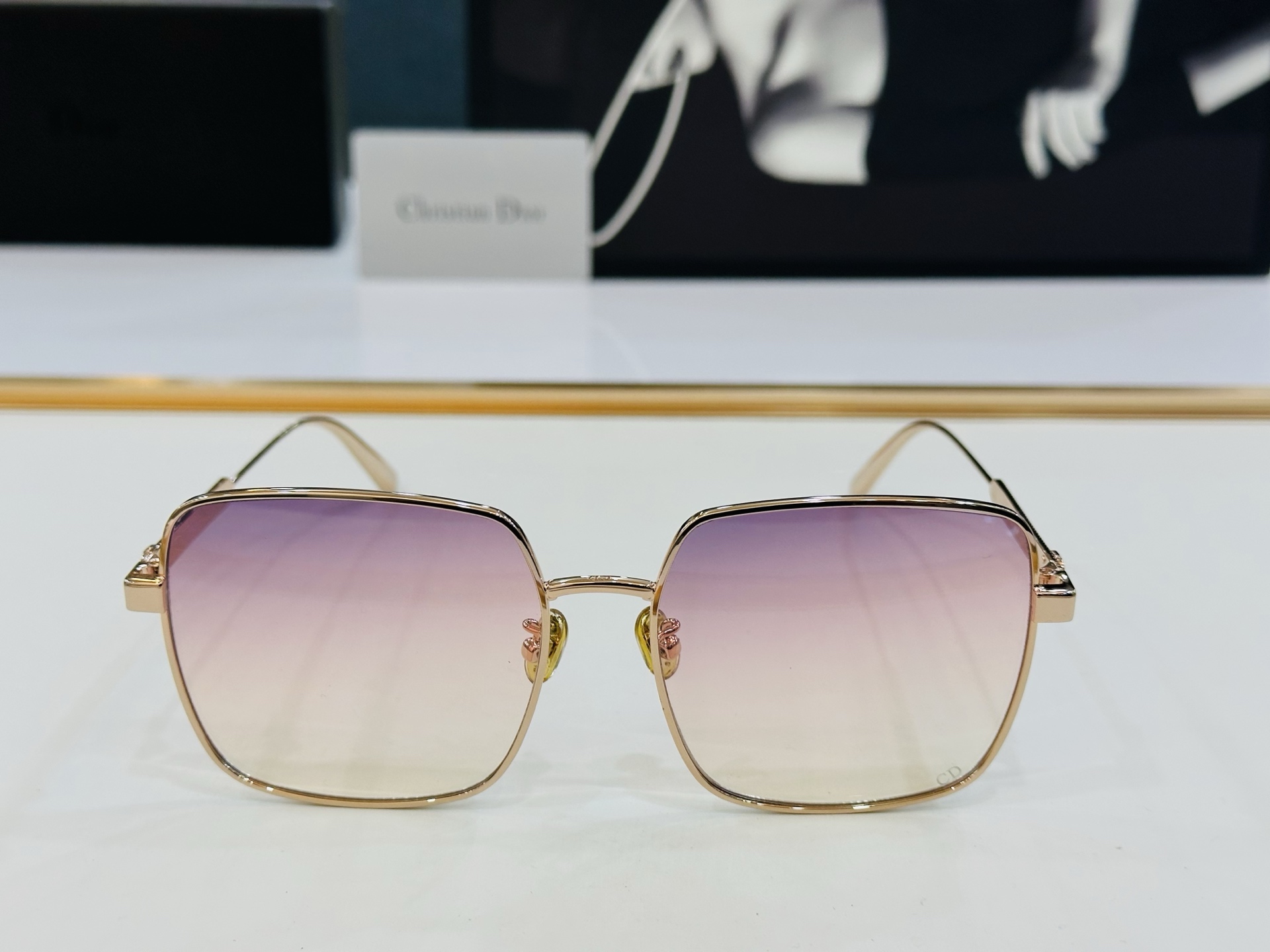 🔻🔻🔻DIO* CDICon S1U 迪家 Size：59口18-140 😎🔆。。搭配镜腿精致配饰 J官