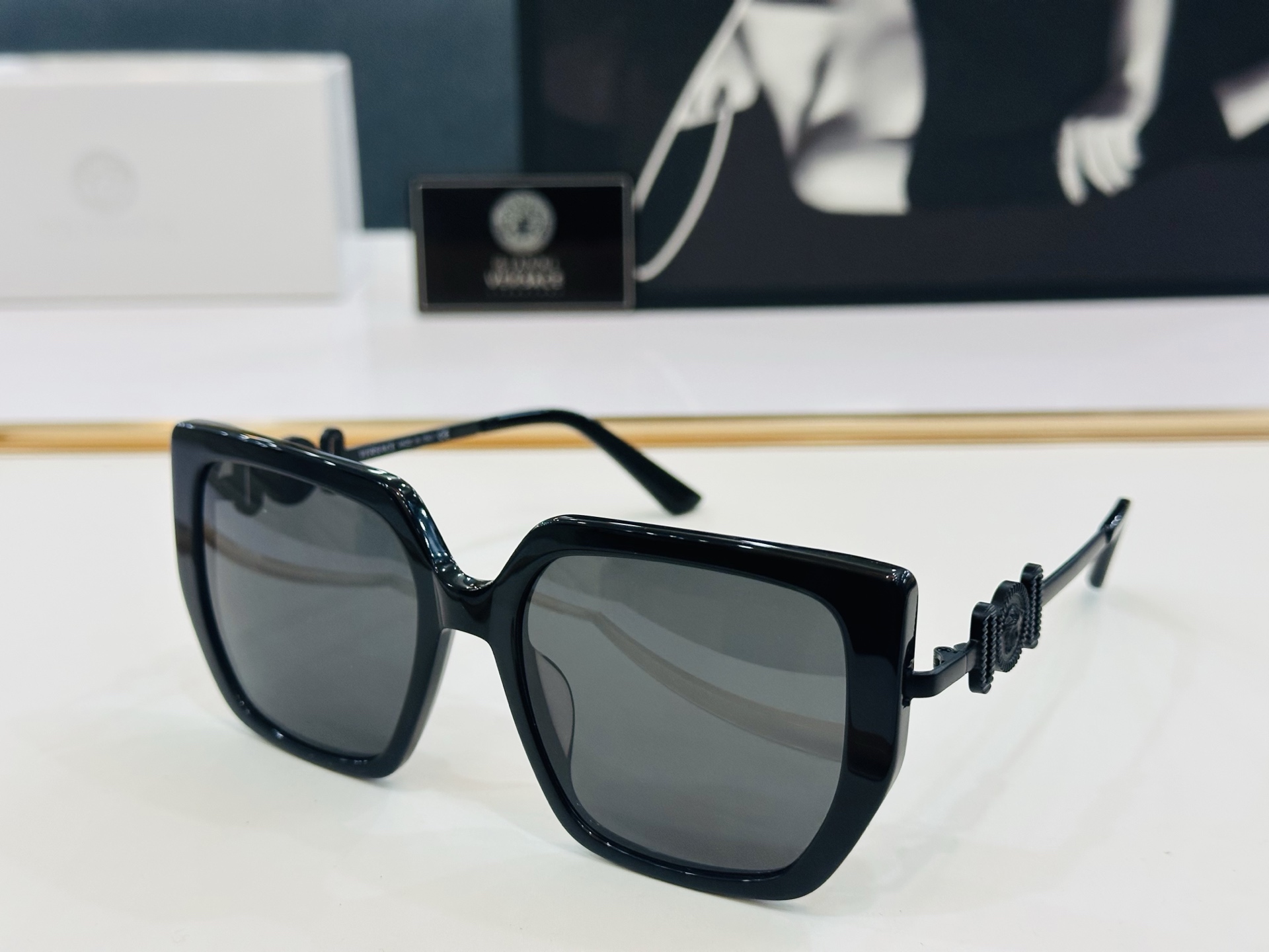 NO:243981,VERSACEVE4468 Size55 20-145 F Youfan Glasses Sunglasses Sunglasses, Glasses, Versace, Versace19860909范思家 VERSACEVE4468  Size55口20-145 F有范 眼镜墨镜太阳镜,眼镜,versace,versace,glasses