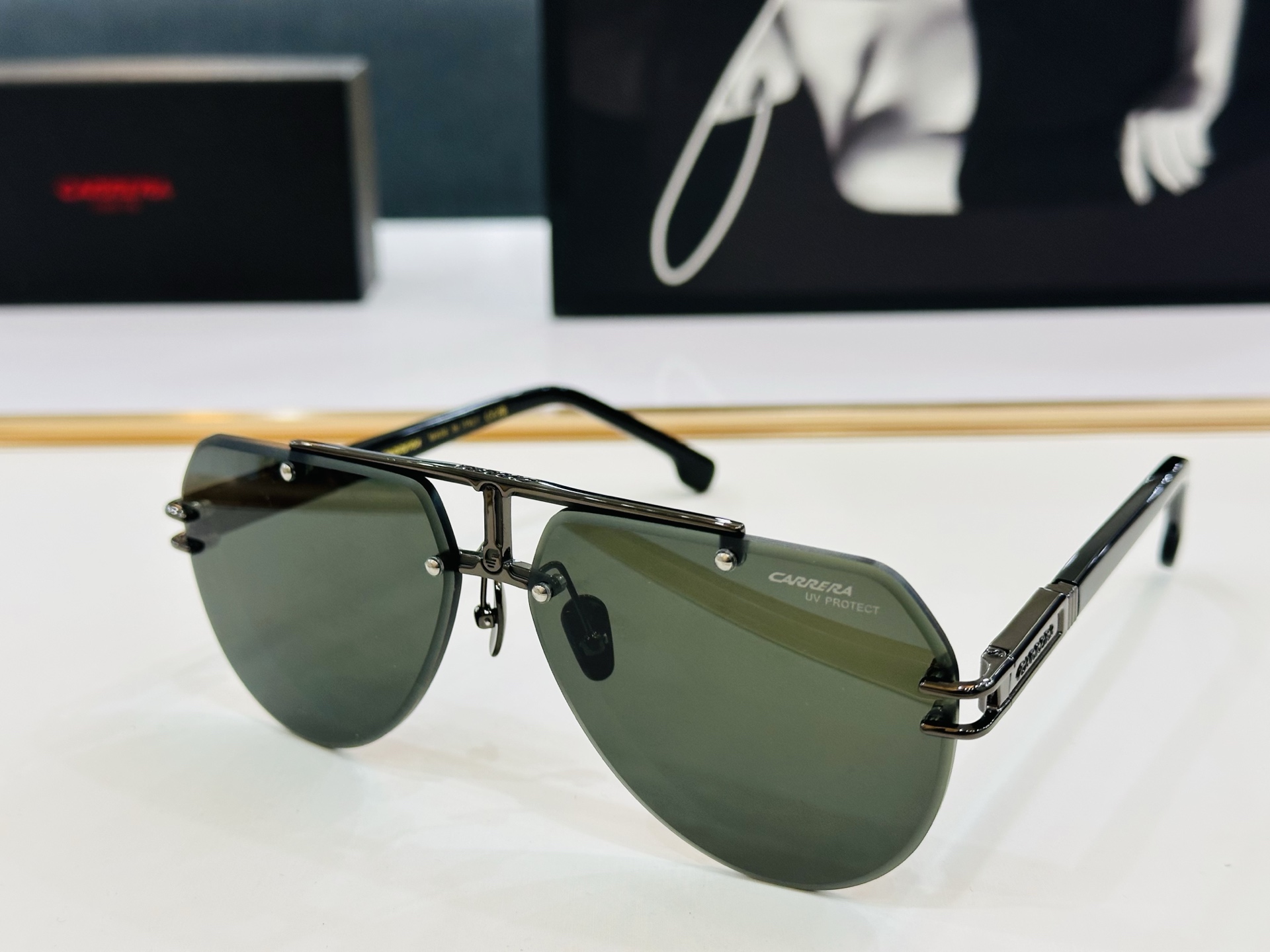 卡雷拉 CARRER* MODEL 1055 Size：63口13-145 🐲🐲超轻材质 。X上脸超美 