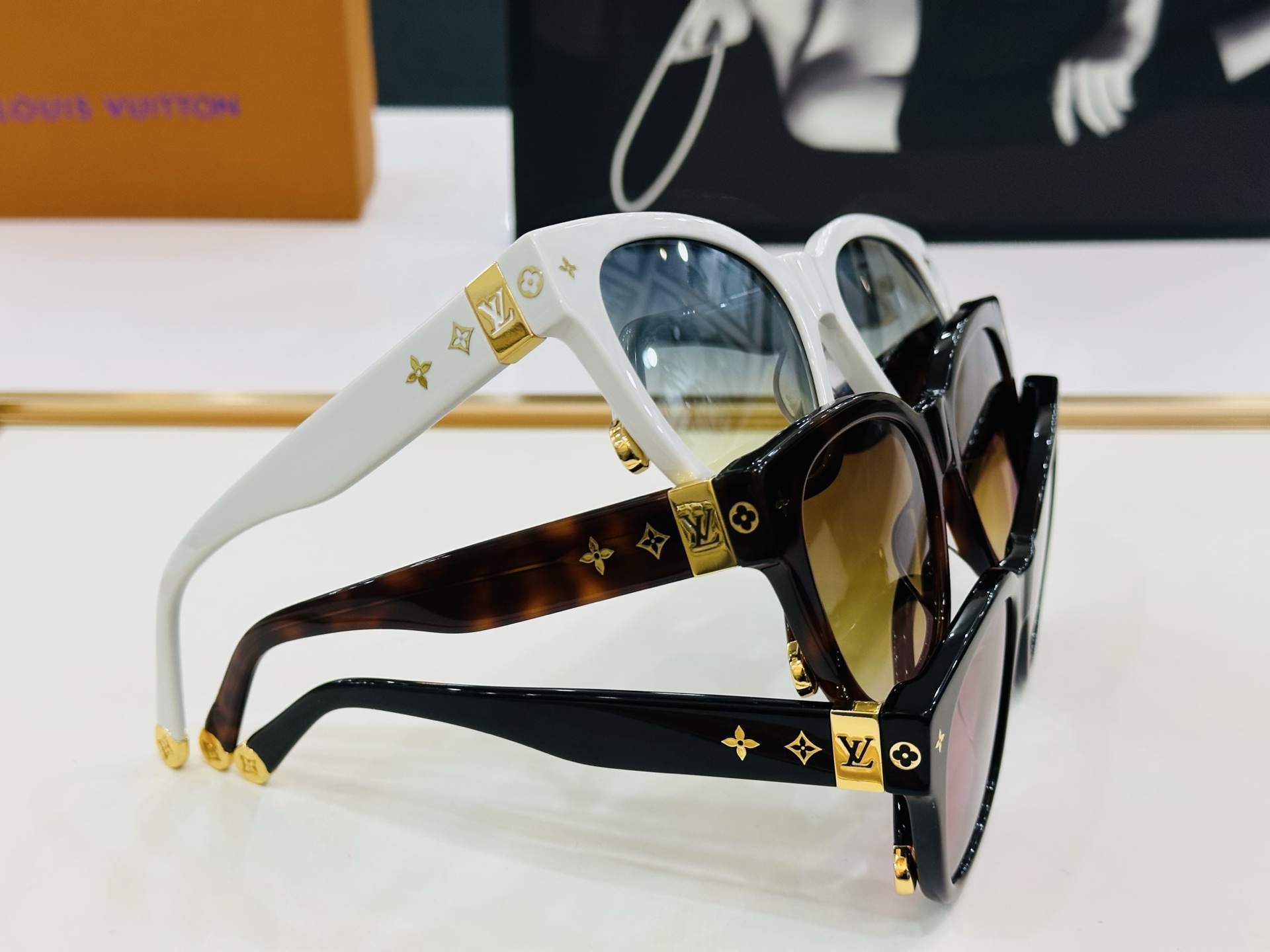 路易家 🎩Z2413U Size：55口19-143  充满活力的 展现独特个性🌟展现大气的你 b高品质